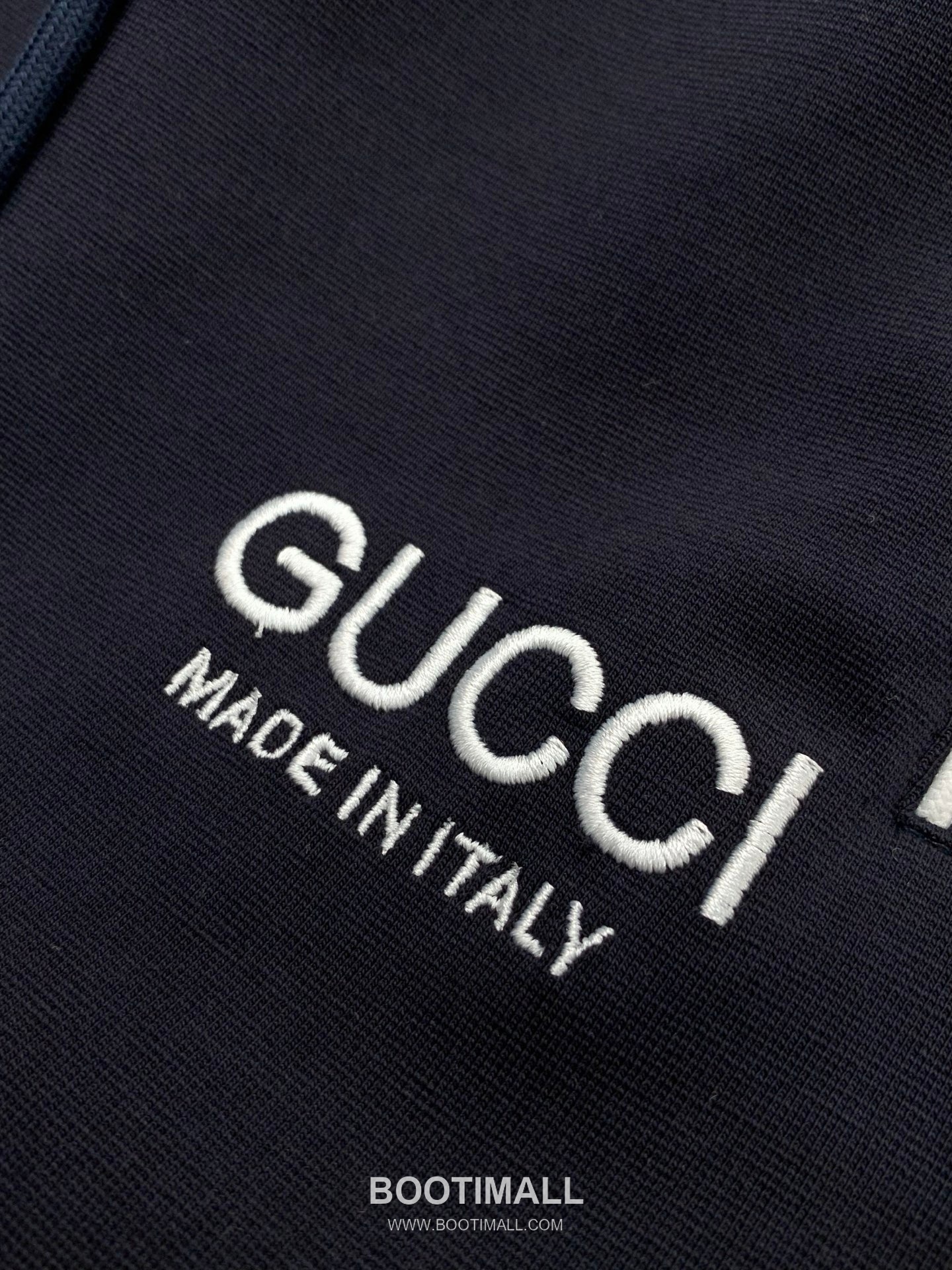 Gucci SS26 Cotton Blend Pants with Embroidered Logo 구찌 SS26 코튼 혼방 팬츠 자수 로고 5