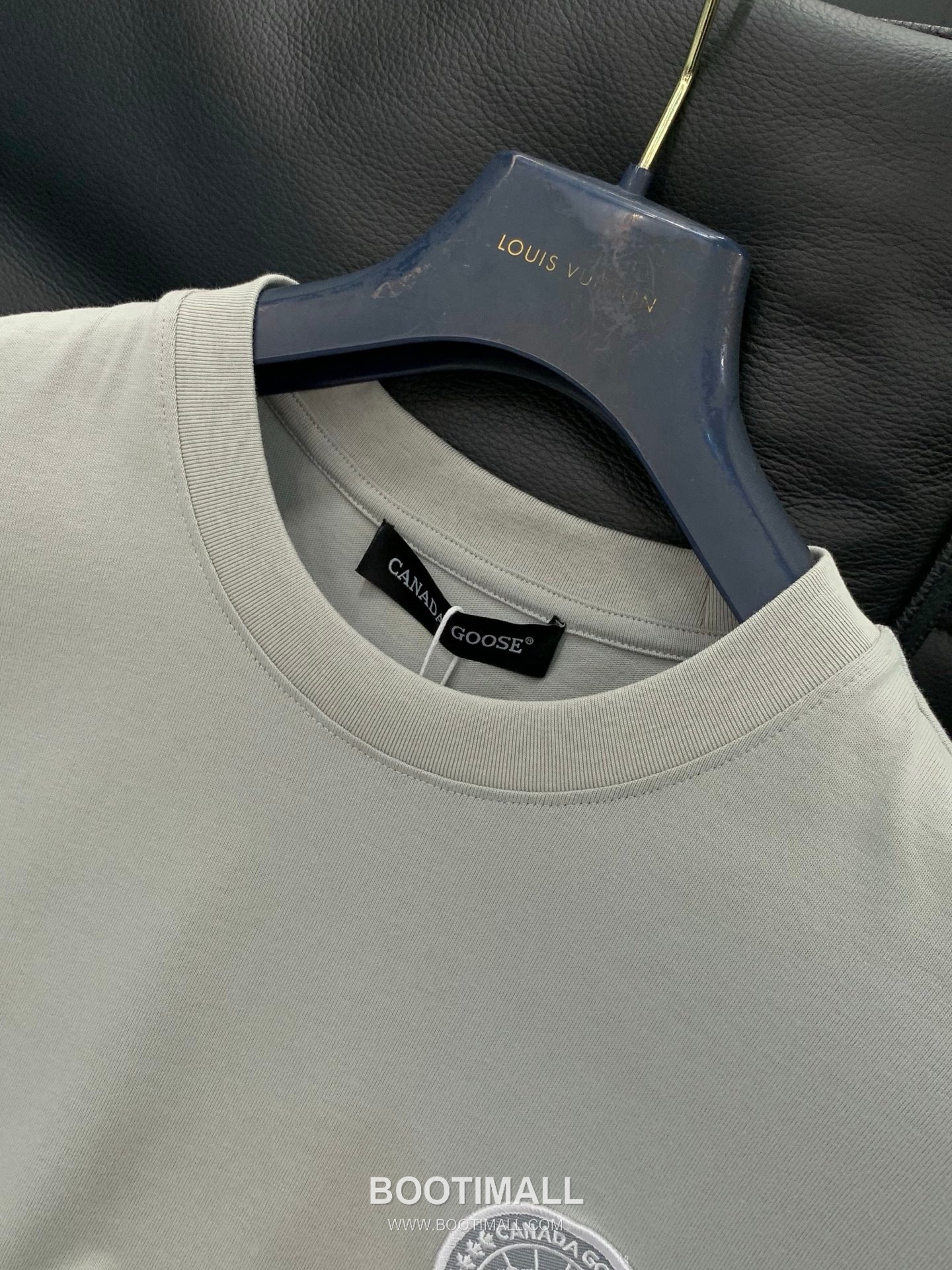 Canada Goose SS26 Cotton Crewneck T-Shirt with Embroidered Logo 캐나다구스 SS26 코튼 크루넥 티셔츠 자수 로고 4