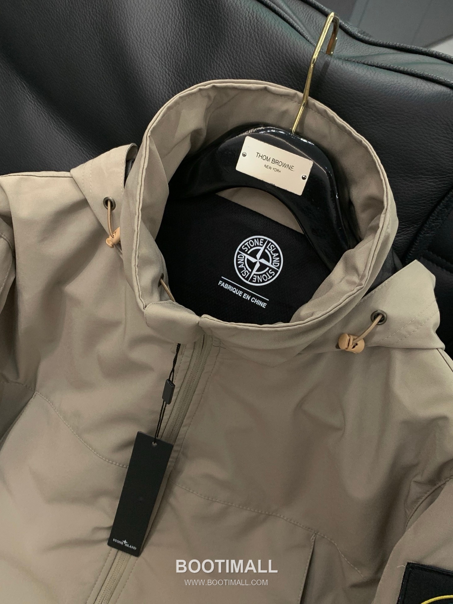 Stone Island SS26 Cotton Hooded Zip Jacket with Embroidered Logo 스톤아일랜드 SS26 코튼 후드 집 재킷 자수 로고 4