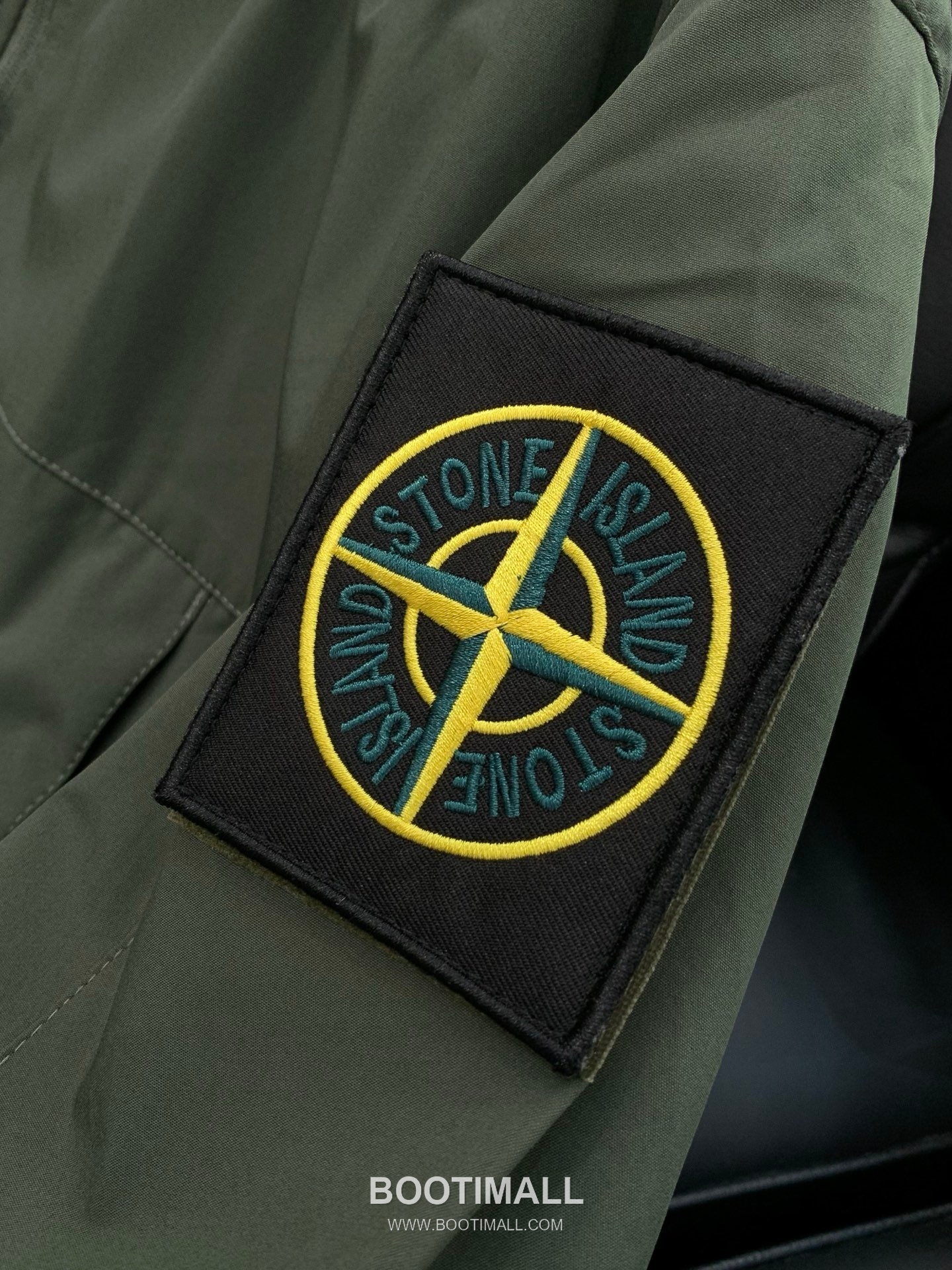 Stone Island SS26 Cotton Hooded Zip Jacket with Embroidered Logo 스톤아일랜드 SS26 코튼 후드 집 재킷 자수 로고 5