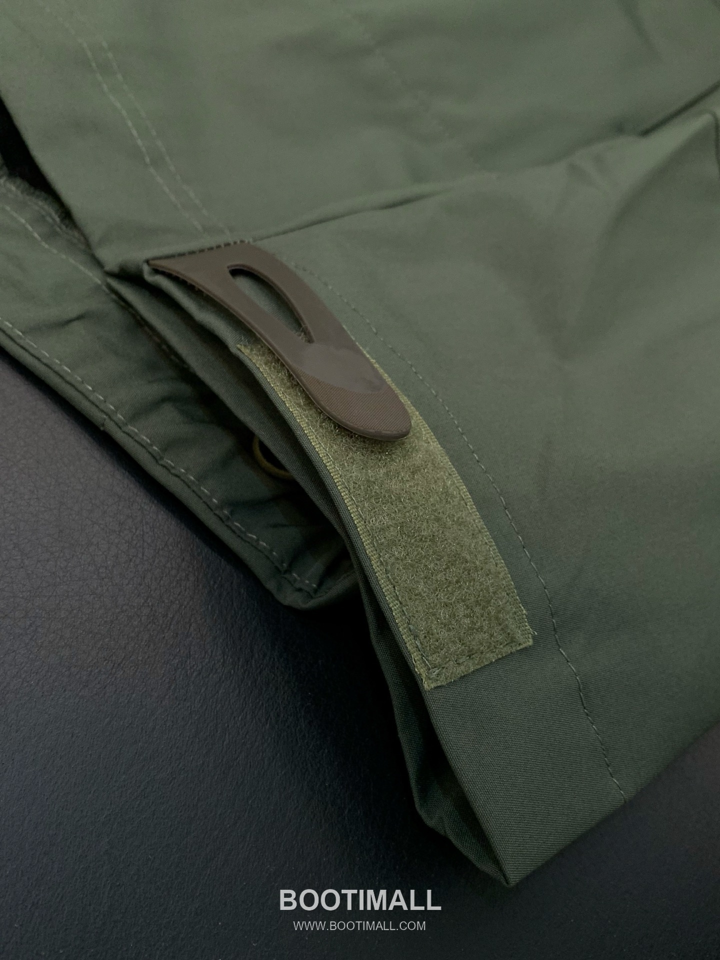 Stone Island SS26 Cotton Hooded Zip Jacket with Embroidered Logo 스톤아일랜드 SS26 코튼 후드 집 재킷 자수 로고 6