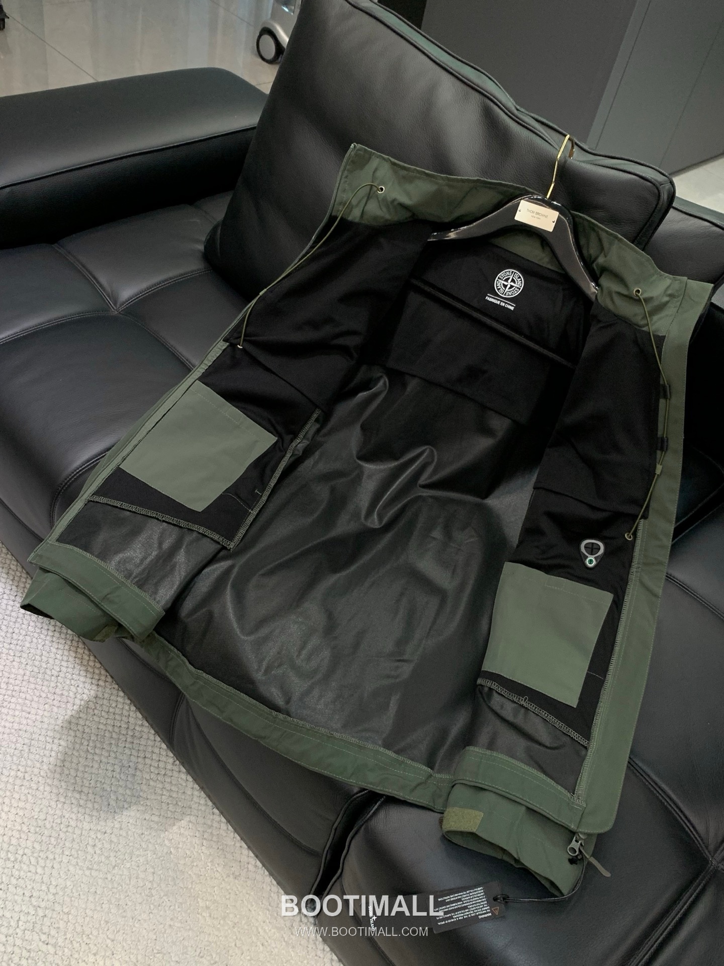 Stone Island SS26 Cotton Hooded Zip Jacket with Embroidered Logo 스톤아일랜드 SS26 코튼 후드 집 재킷 자수 로고 8