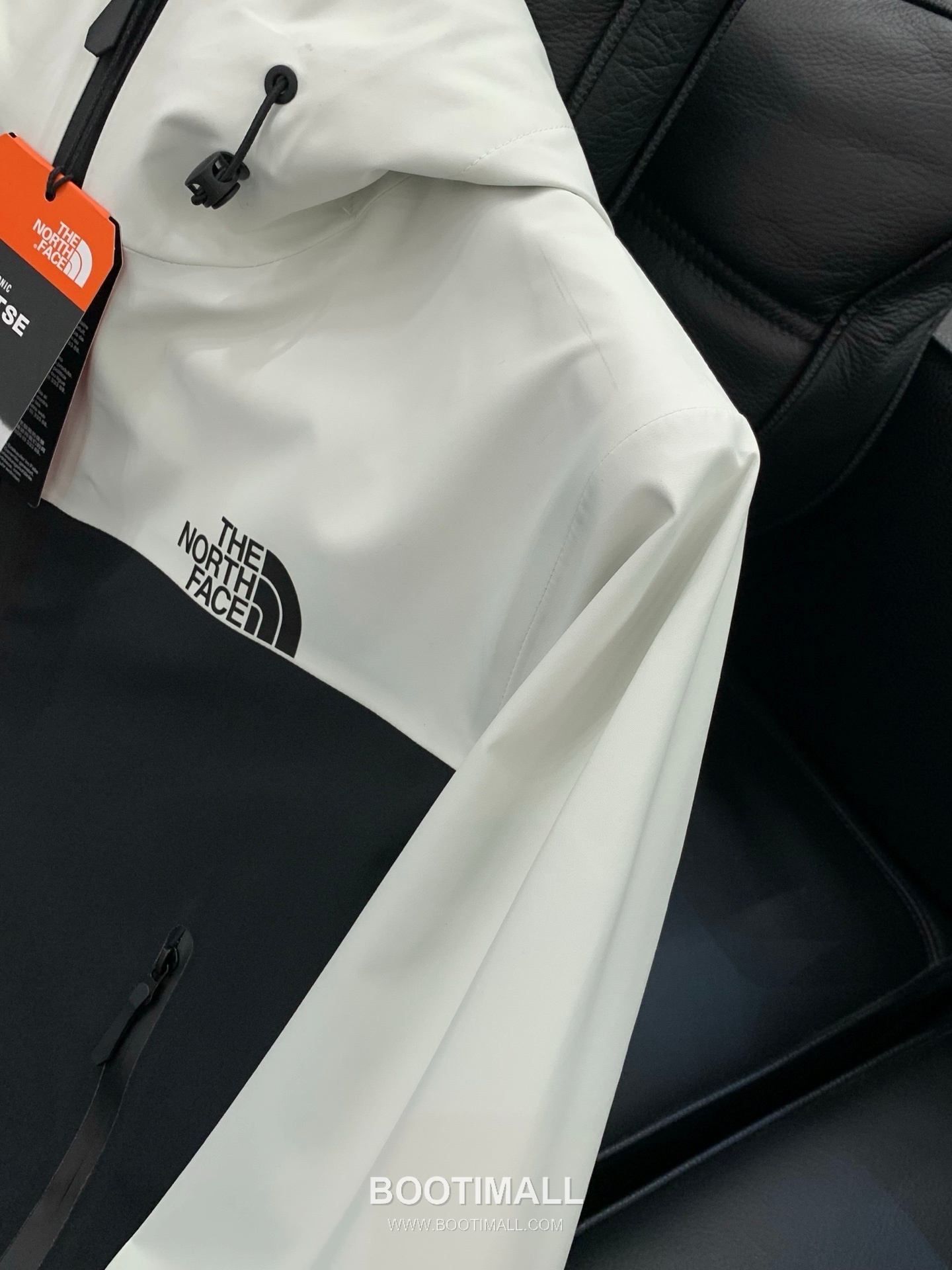 The North Face SS26 Nylon Hooded Jacket with Logo Print 노스페이스 SS26 나일론 후드 재킷 로고 프린트 5