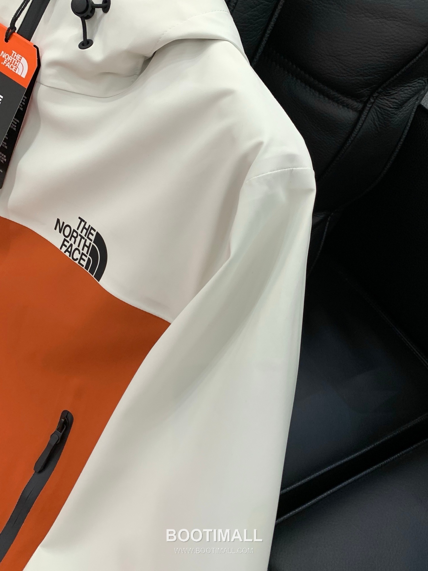 The North Face SS26 Nylon Hooded Jacket with Logo Print 노스페이스 SS26 나일론 후드 재킷 로고 프린트 5