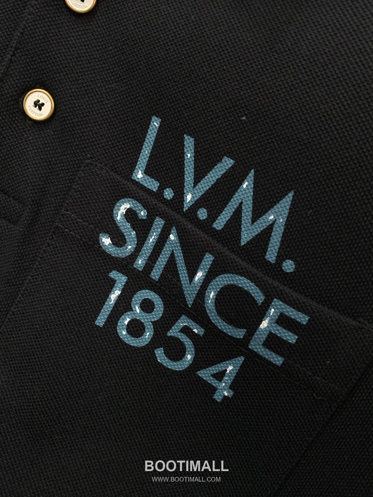 Louis Vuitton SS26 Cotton Collared Short Sleeve T-Shirt with Logo Print 루이비통 SS26 코튼 카라 반팔 티셔츠 로고 프린트 6