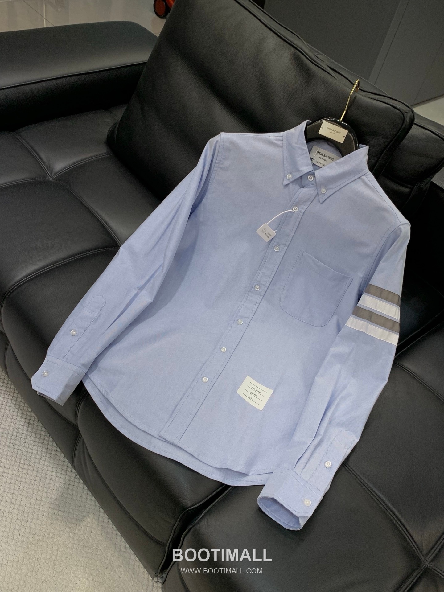 Thom Browne SS26 Cotton Long Sleeve Shirt with Logo Print 톰브라운 SS26 코튼 롱슬리브 셔츠 로고 프린트 3