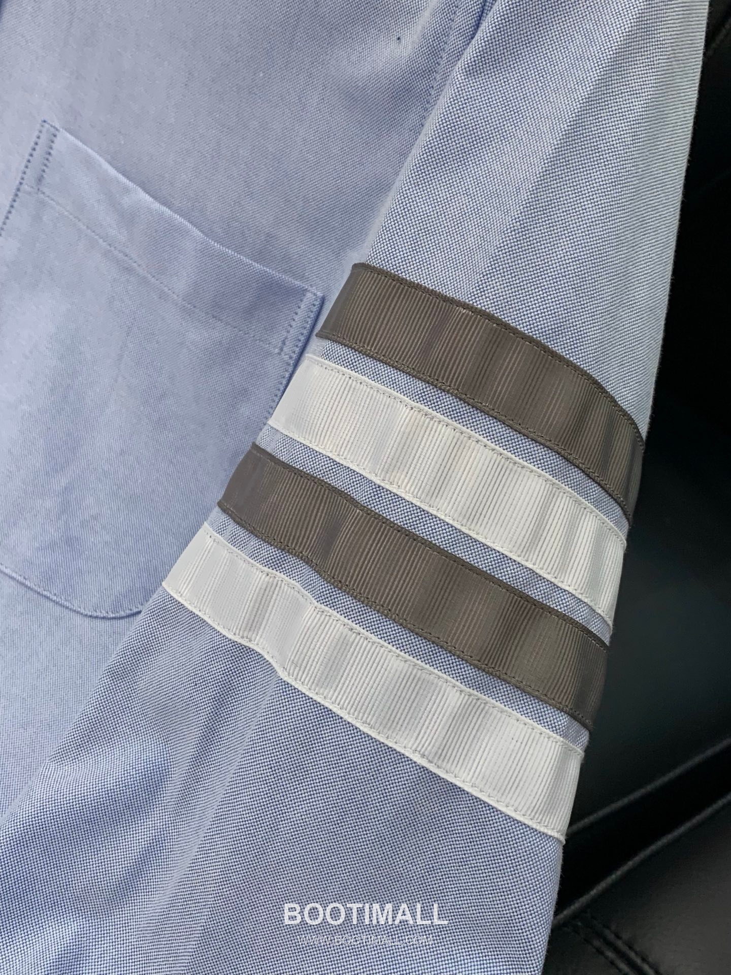 Thom Browne SS26 Cotton Long Sleeve Shirt with Logo Print 톰브라운 SS26 코튼 롱슬리브 셔츠 로고 프린트 6