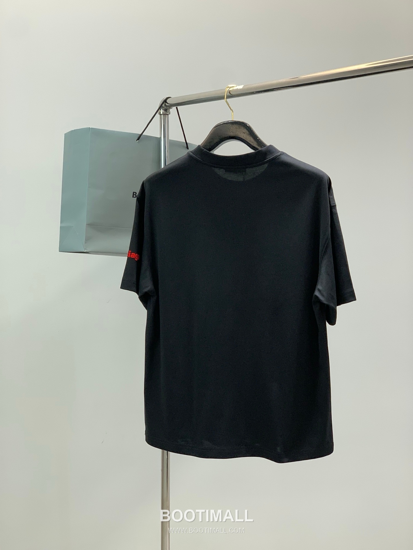 Balenciaga SS26 Cotton Crewneck T-Shirt with Logo Print 발렌시아가 SS26 코튼 크루넥 티셔츠 로고 프린트 2
