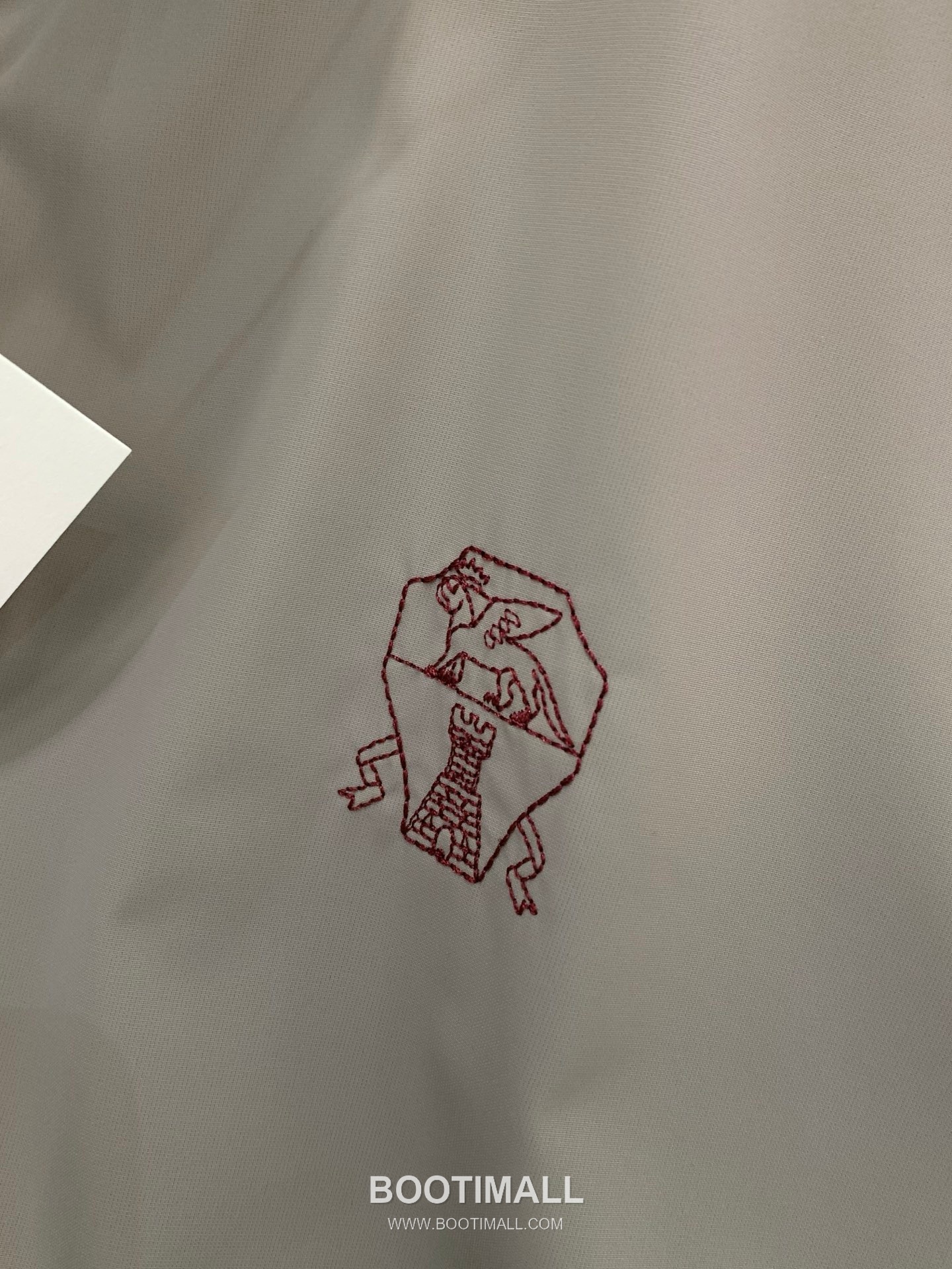 Brunello Cucinelli SS26 Reversible Cotton Blend Vest with Embroidered Logo 브루넬로쿠치넬리 SS26 리버서블 코튼 혼방 베스트 자수 로고 6