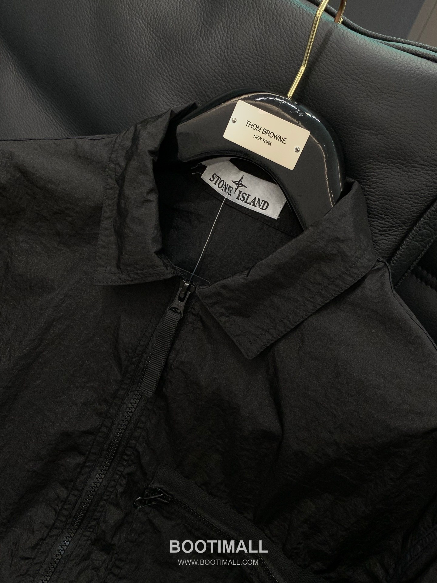 Stone Island SS26 Cotton Collared Zip Jacket with Embroidered Logo 스톤아일랜드 SS26 코튼 카라 집 재킷 자수 로고 4