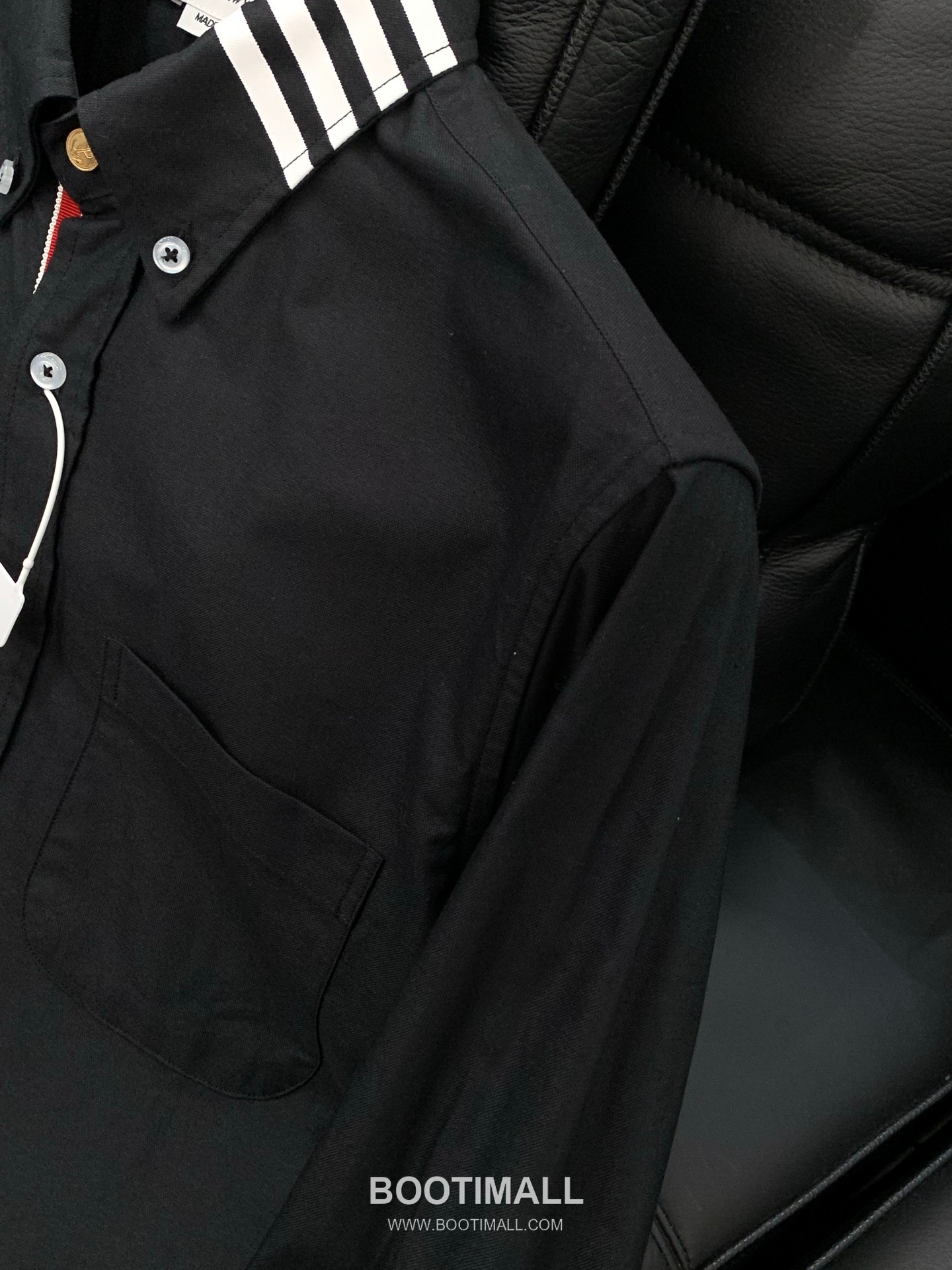 Thom Browne SS26 Cotton Long Sleeve Shirt with Logo Print 톰브라운 SS26 코튼 롱슬리브 셔츠 로고 프린트 5