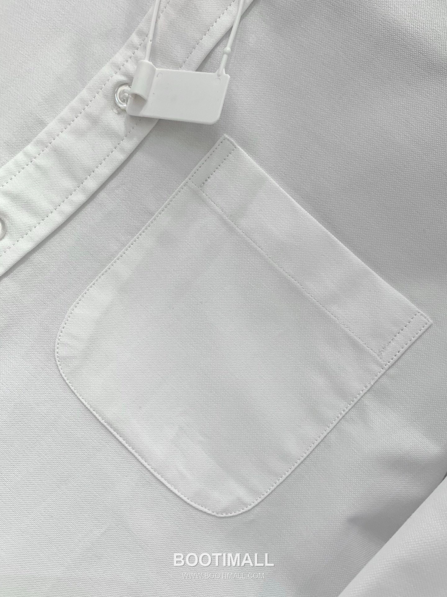 Thom Browne SS26 Cotton Long Sleeve Shirt with Logo Print 톰브라운 SS26 코튼 롱슬리브 셔츠 로고 프린트 6