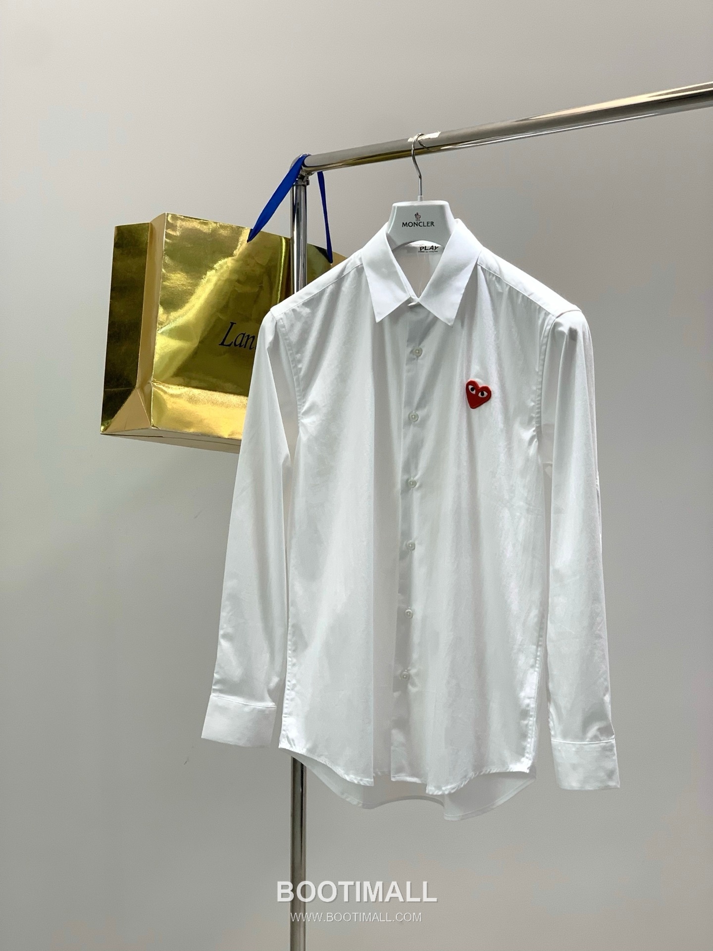 Comme des Garçons PLAY SS26 Cotton Long Sleeve Shirt with Heart Logo Embroidery 꼼데가르송플레이 SS26 코튼 롱슬리브 셔츠 하트 로고 자수 1