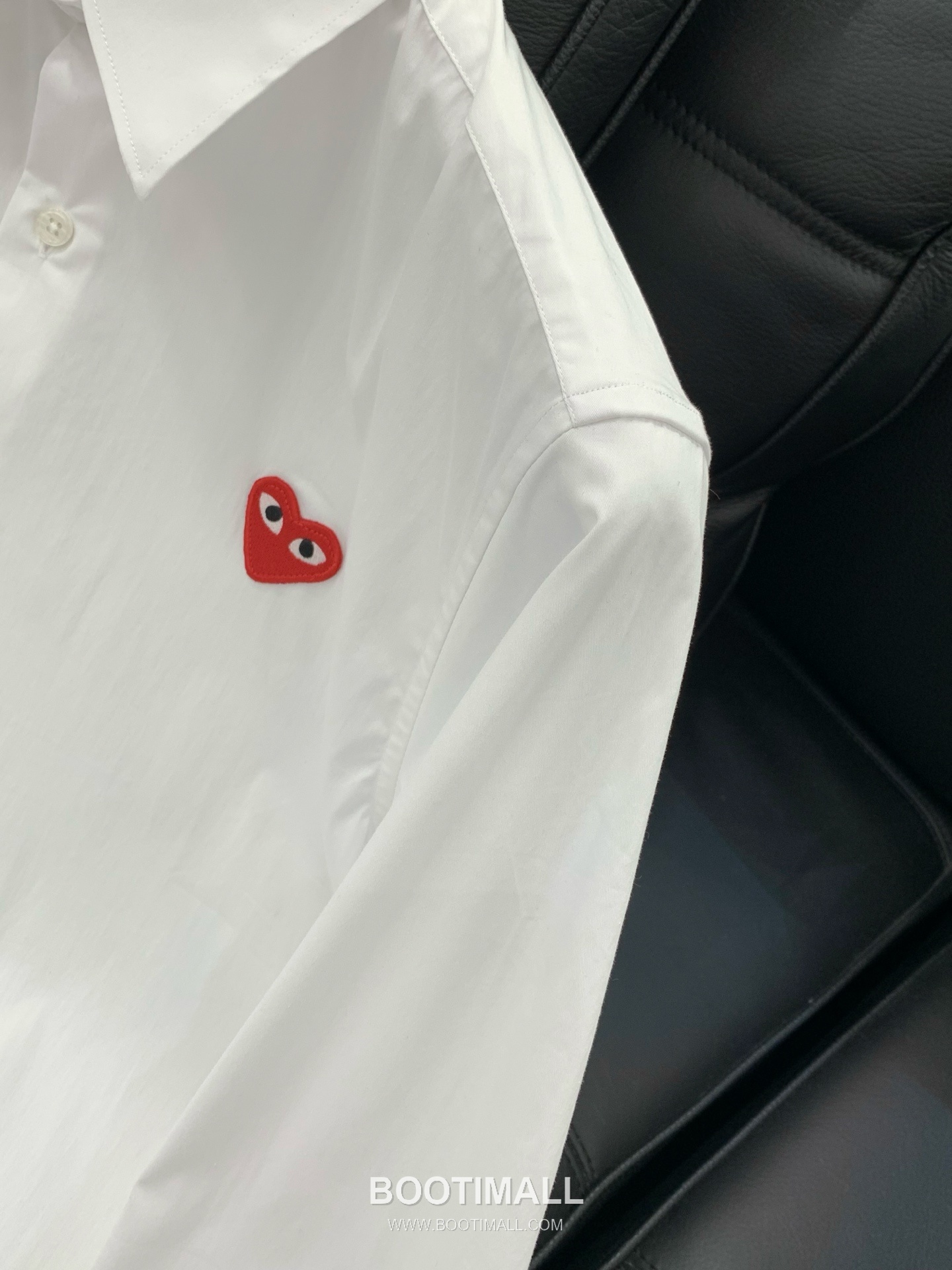Comme des Garçons PLAY SS26 Cotton Long Sleeve Shirt with Heart Logo Embroidery 꼼데가르송플레이 SS26 코튼 롱슬리브 셔츠 하트 로고 자수 5