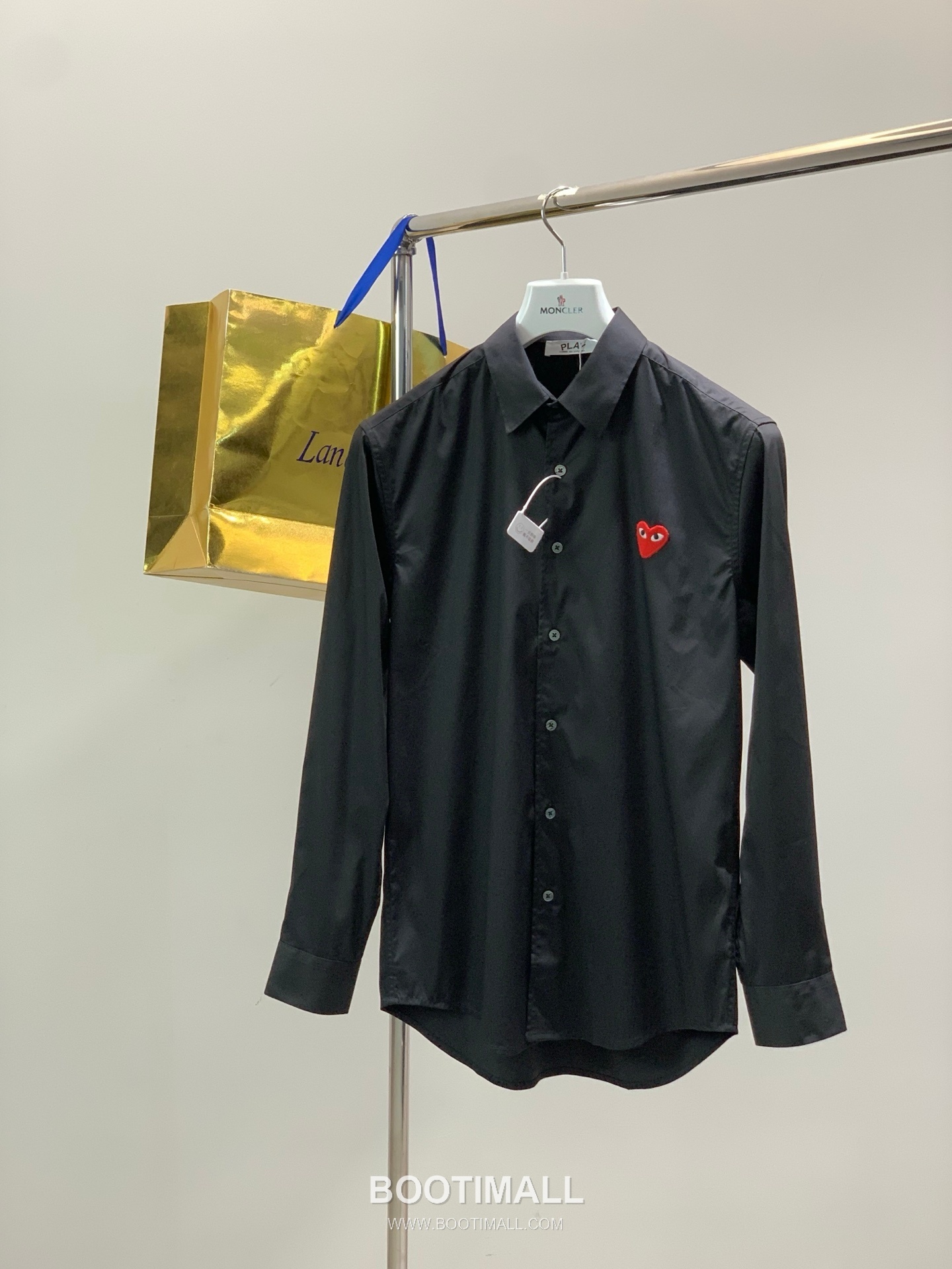 Comme des Garçons PLAY SS26 Cotton Long Sleeve Shirt with Heart Logo Embroidery 꼼데가르송플레이 SS26 코튼 롱슬리브 셔츠 하트 로고 자수 1