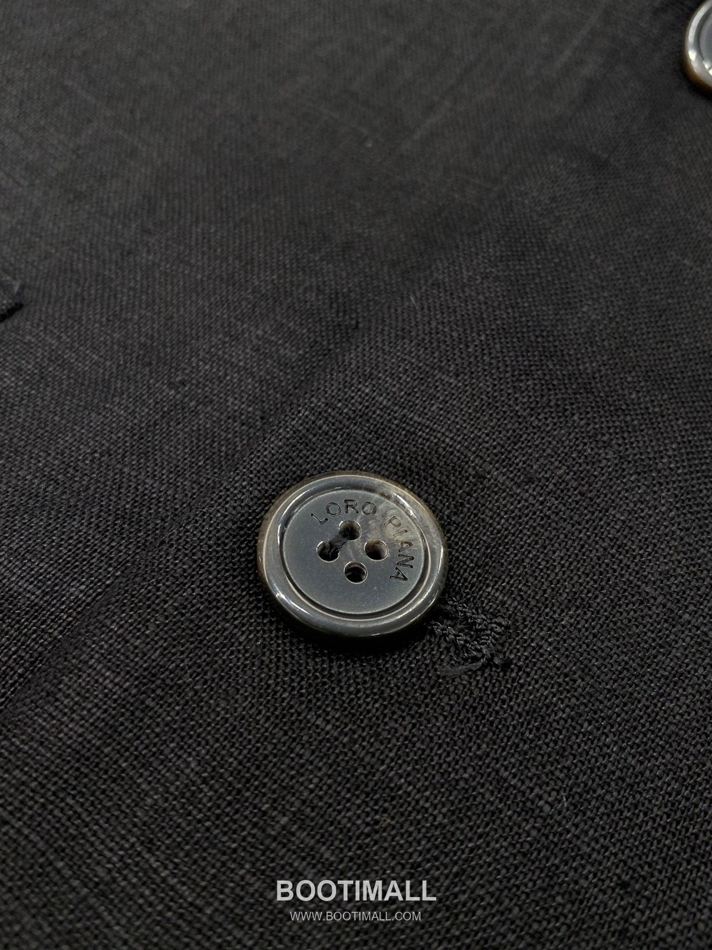 Loro Piana SS26 Cotton Blend Blazer Jacket with Embroidered Logo 로로피아나 SS26 코튼 혼방 블레이저 재킷 자수 로고 7