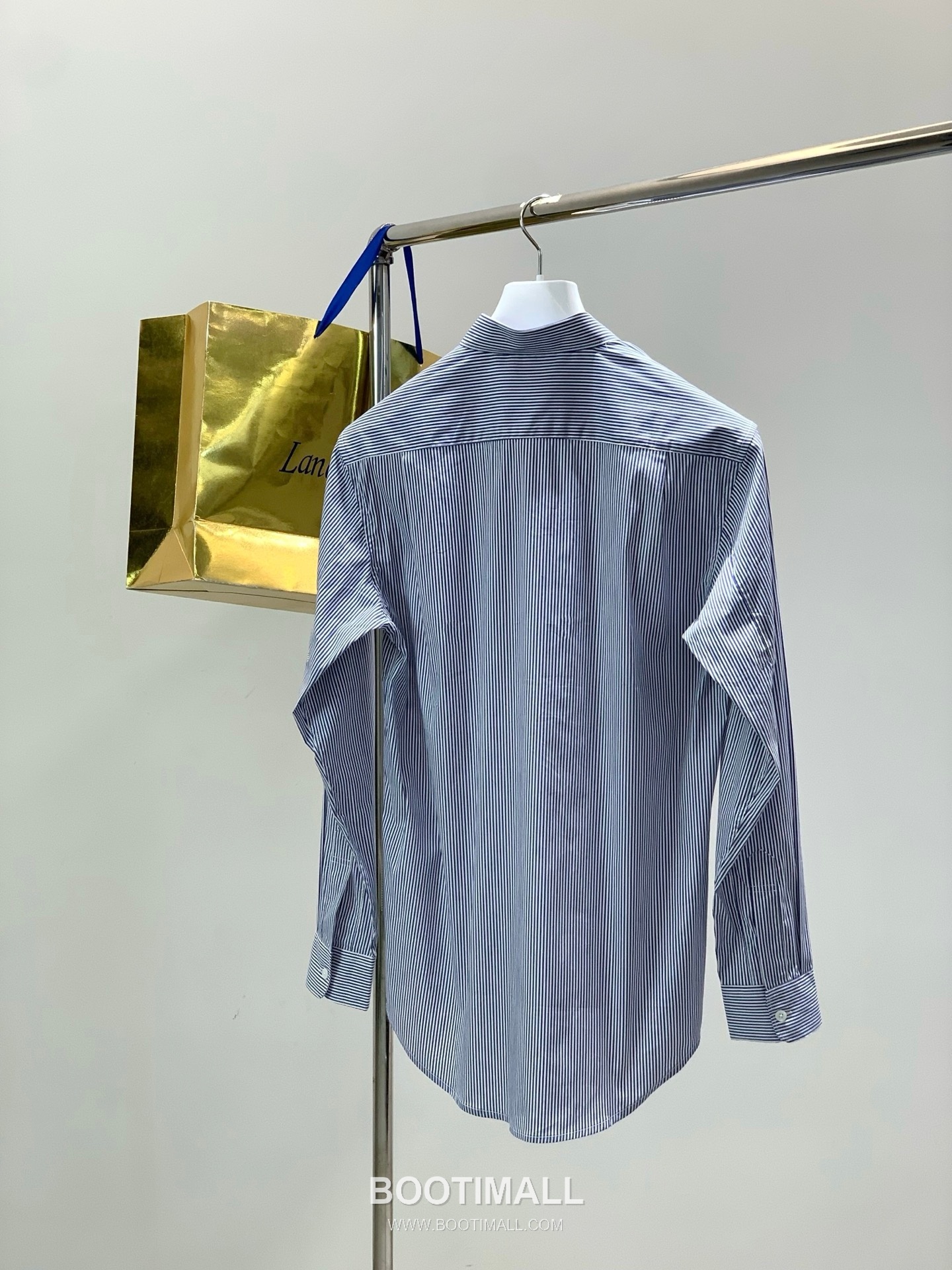 Comme des Garçons PLAY SS26 Cotton Long Sleeve Shirt with Heart Logo Embroidery 꼼데가르송플레이 SS26 코튼 롱슬리브 셔츠 하트 로고 자수 2