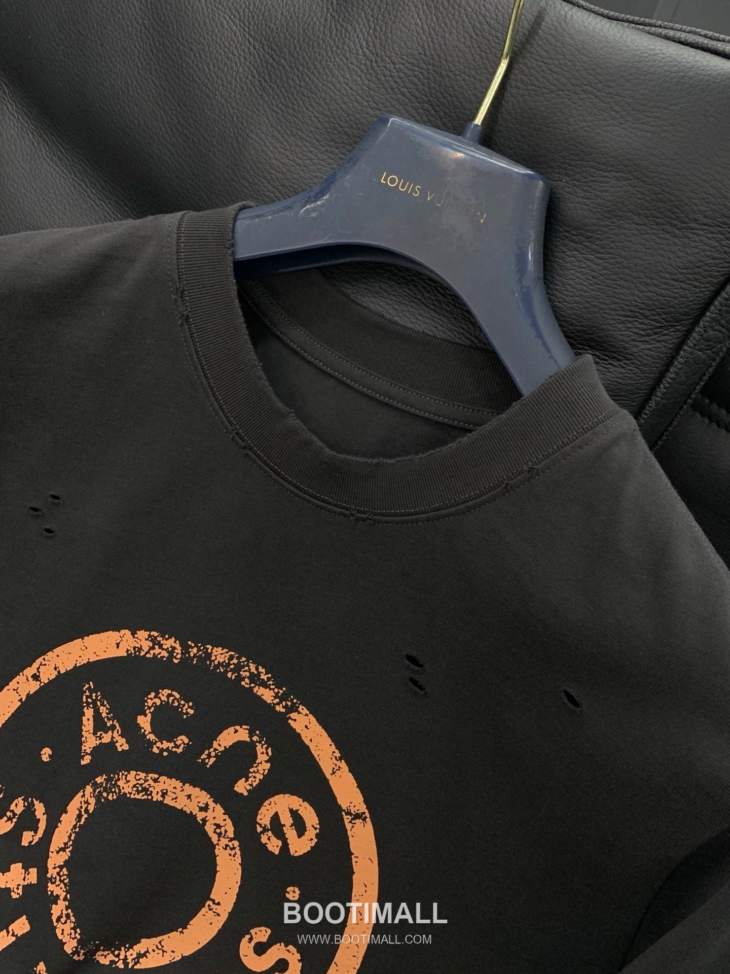 Acne Studios SS26 Cotton Crewneck T-Shirt with Logo Print 아크네스튜디오 SS26 코튼 크루넥 티셔츠 로고 프린트 4