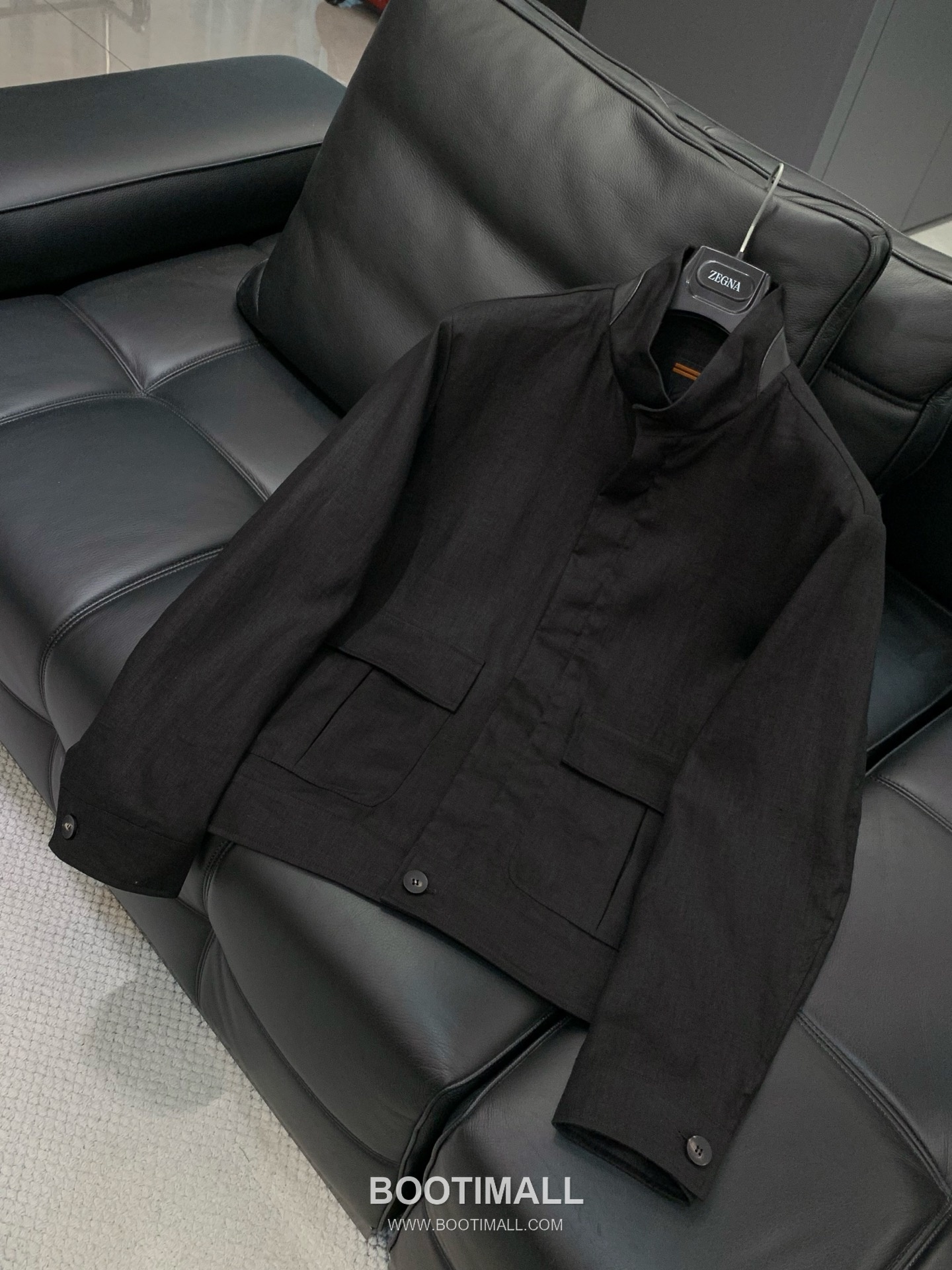 Zegna SS26 Cotton Blend Stand Collar Zip Jacket with Logo Print 제냐 SS26 코튼 혼방 스탠드 카라 집 재킷 로고 프린트 3