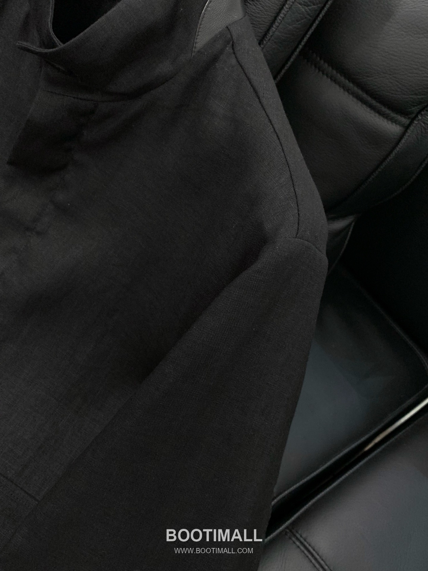 Zegna SS26 Cotton Blend Stand Collar Zip Jacket with Logo Print 제냐 SS26 코튼 혼방 스탠드 카라 집 재킷 로고 프린트 5