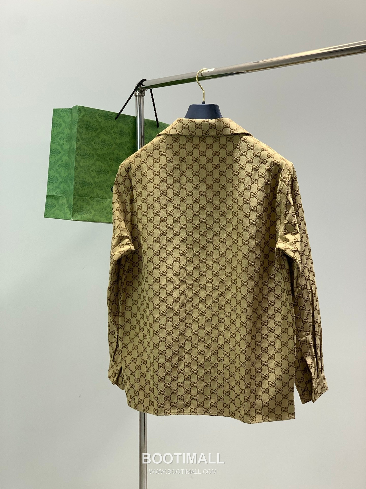 Gucci SS26 Cotton Blend Collared Jacket with Jacquard Logo Pattern 구찌 SS26 코튼 혼방 카라 재킷 자카드 로고 패턴 2