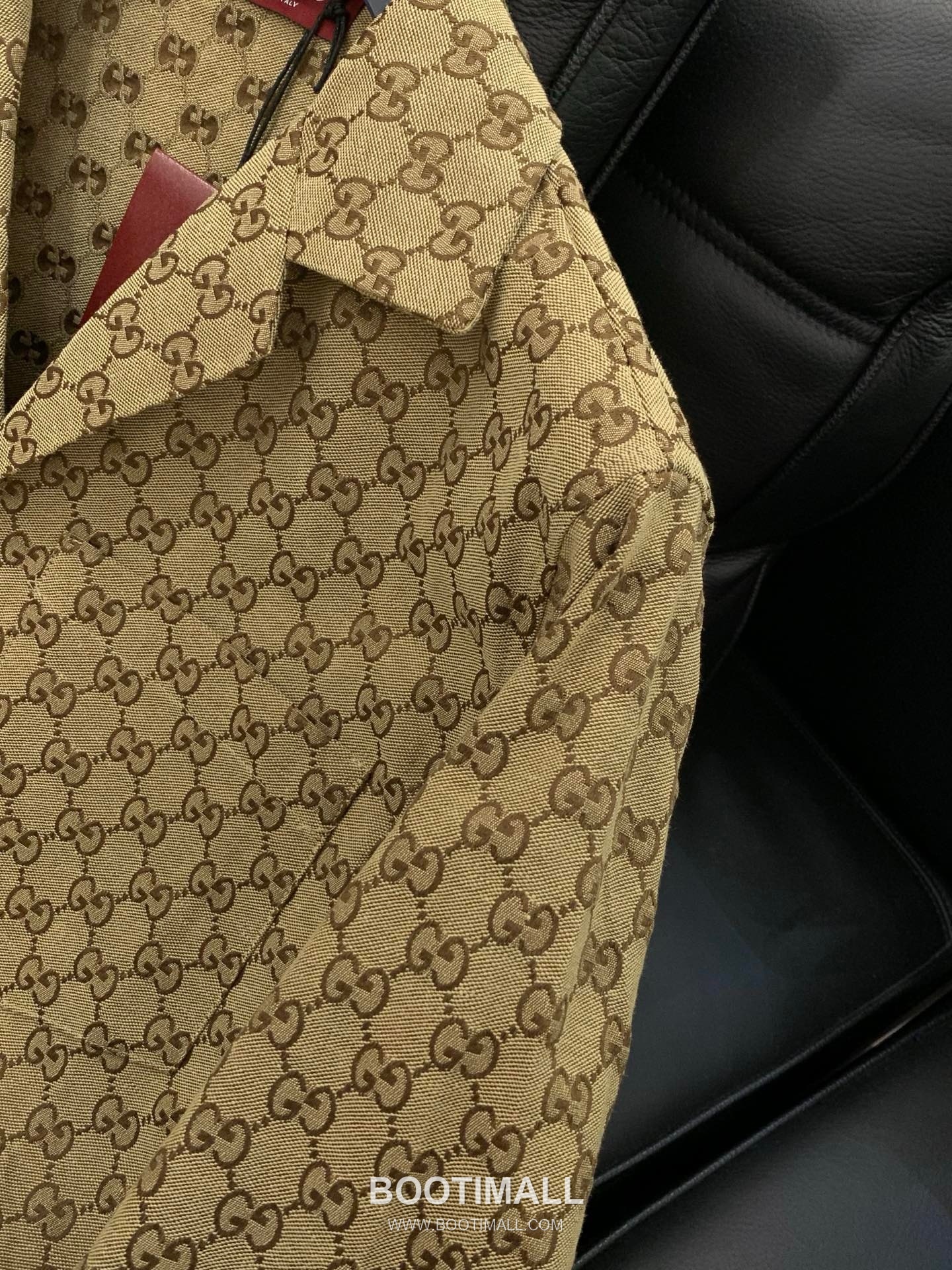 Gucci SS26 Cotton Blend Collared Jacket with Jacquard Logo Pattern 구찌 SS26 코튼 혼방 카라 재킷 자카드 로고 패턴 5