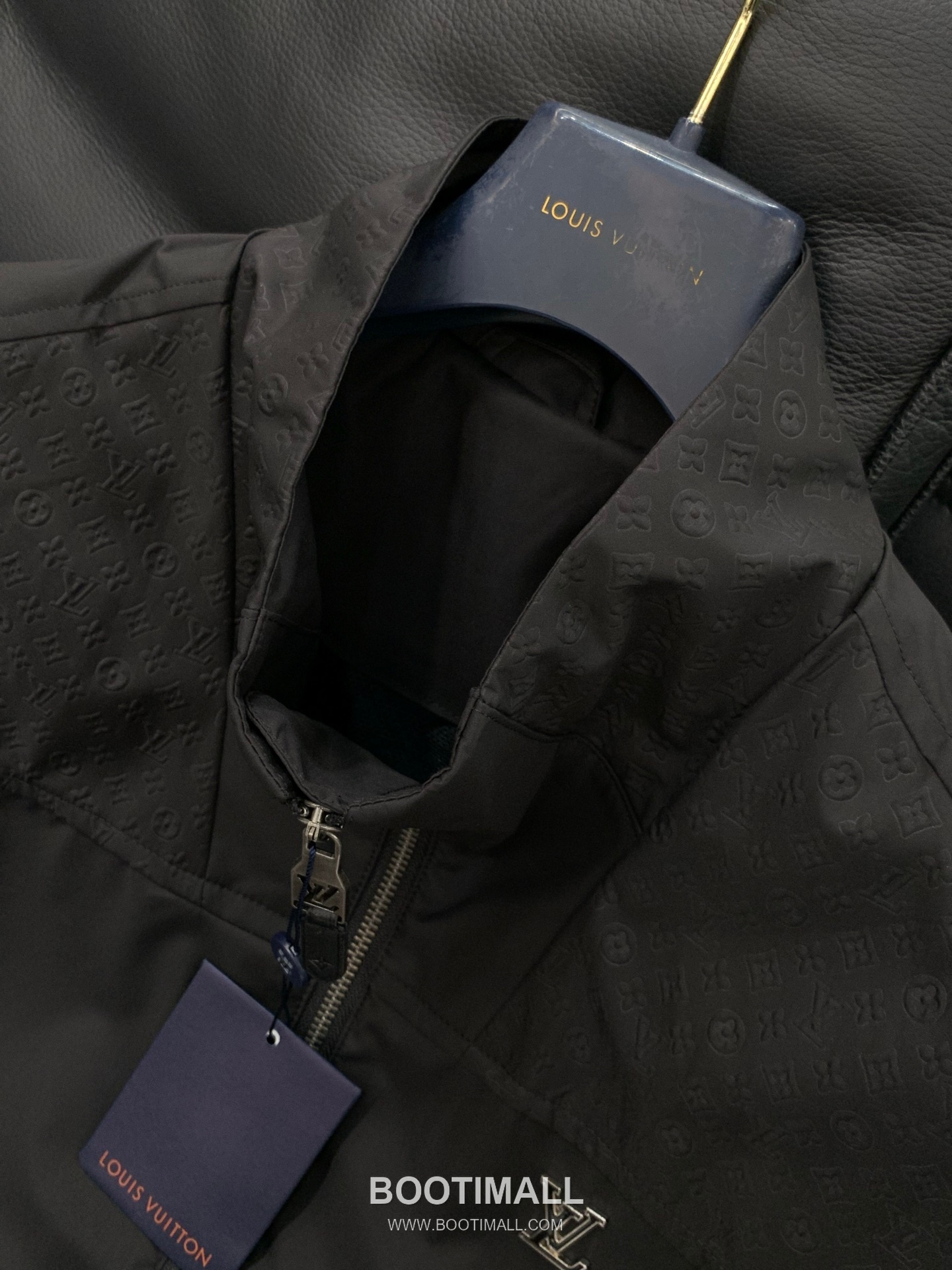 Louis Vuitton SS26 Nylon Vest with Bonded Logo 루이비통 SS26 나일론 베스트 압착 로고 4