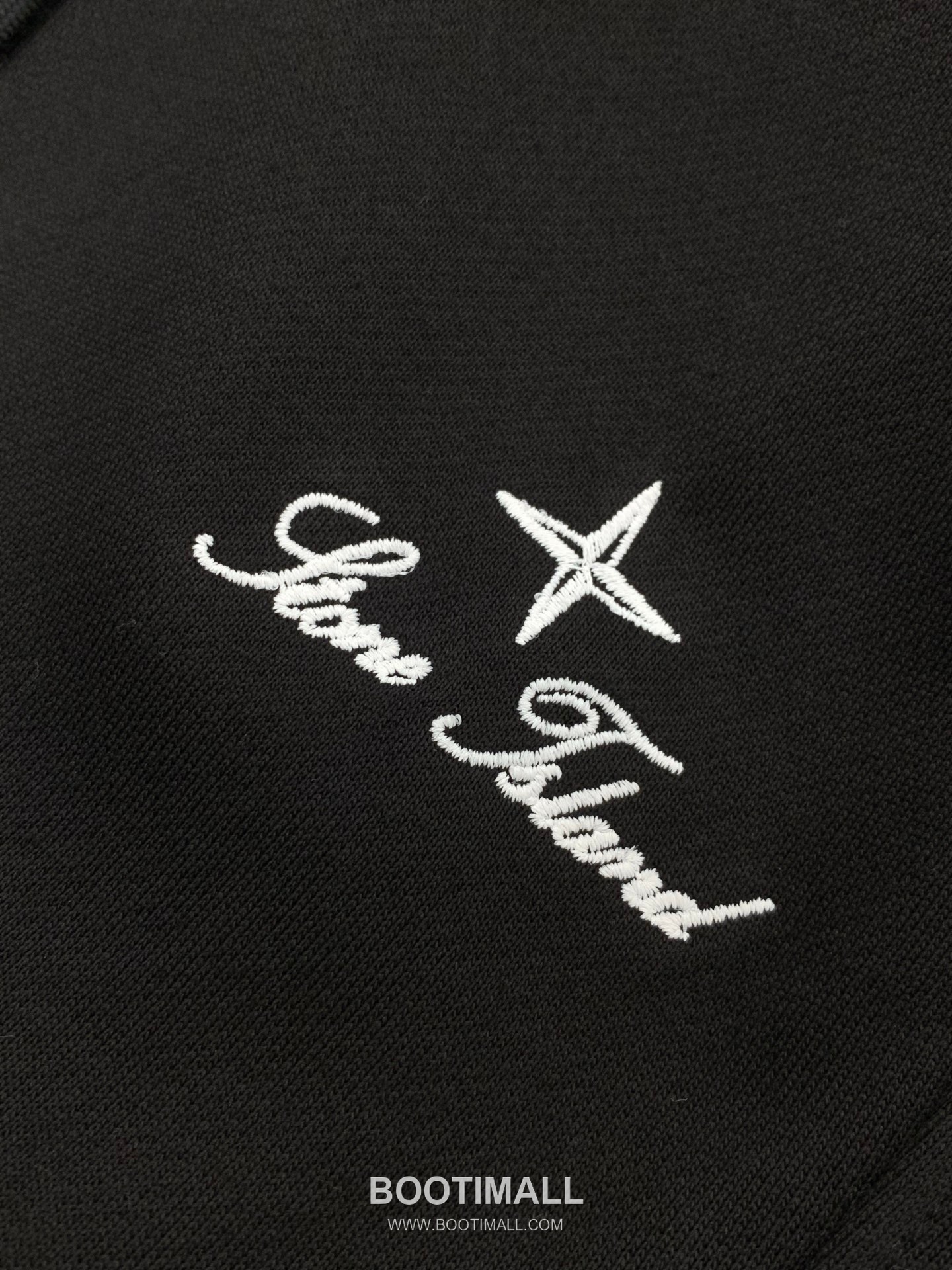 Stone Island SS26 Cotton Crewneck Sweatshirt and Cotton Jogger Pants Set with Logo 스톤아일랜드 SS26 코튼 크루넥 맨투맨 조거 팬츠 세트 로고 15