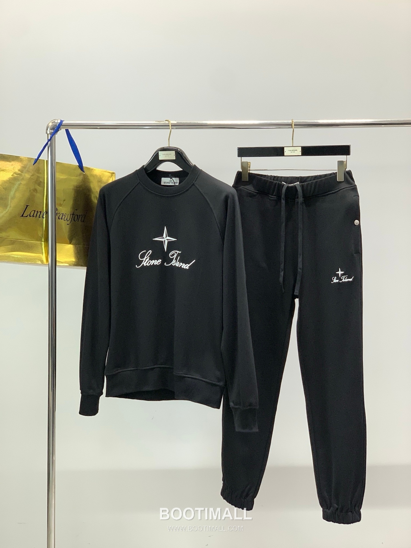 Stone Island SS26 Cotton Crewneck Sweatshirt and Cotton Jogger Pants Set with Logo 스톤아일랜드 SS26 코튼 크루넥 맨투맨 조거 팬츠 세트 로고 18