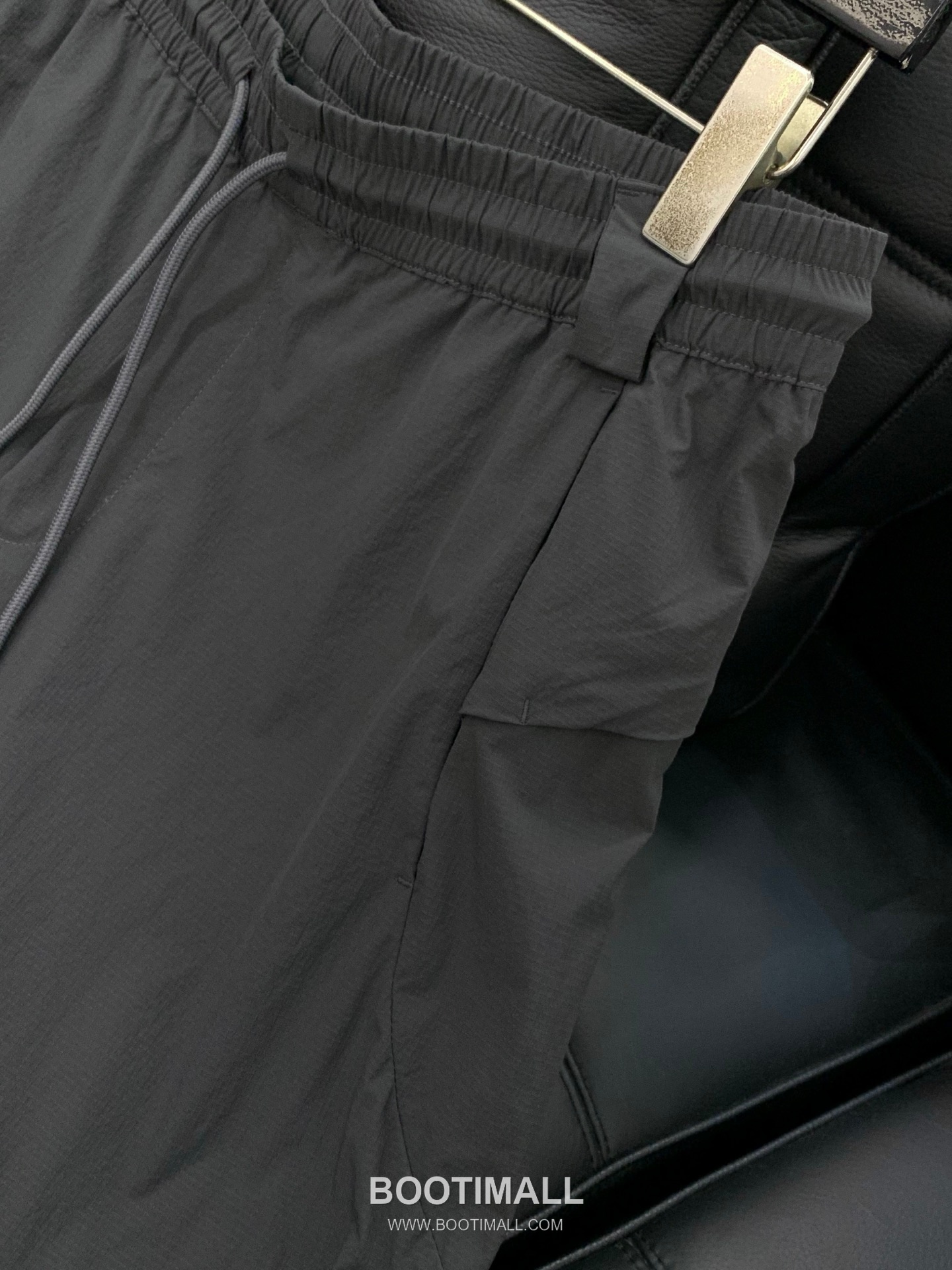 Y-3 SS26 Cotton Blend Pants with Logo Print Y-3 SS26 코튼 혼방 팬츠 로고 프린트 4