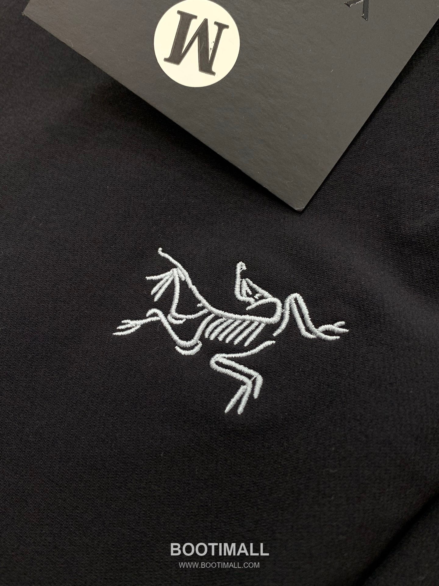 Arc'teryx Outdoor Nylon Water-Repellent Straight Pants with Embroidered Logo 아크테릭스 아웃도어 나일론 발수 스트레이트 팬츠 자수 로고 5