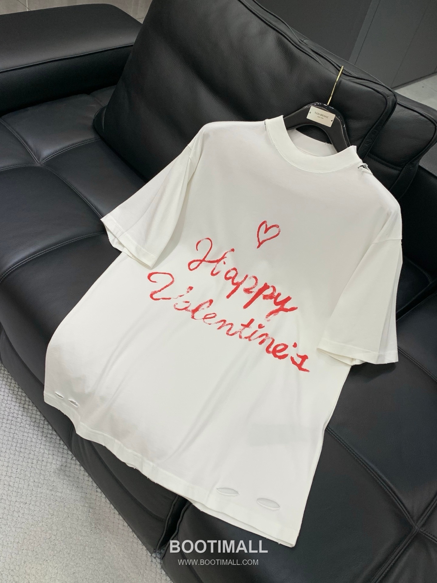 Balenciaga SS26 Cotton Crewneck T-Shirt with Logo Print 발렌시아가 SS26 코튼 크루넥 티셔츠 로고 프린트 3