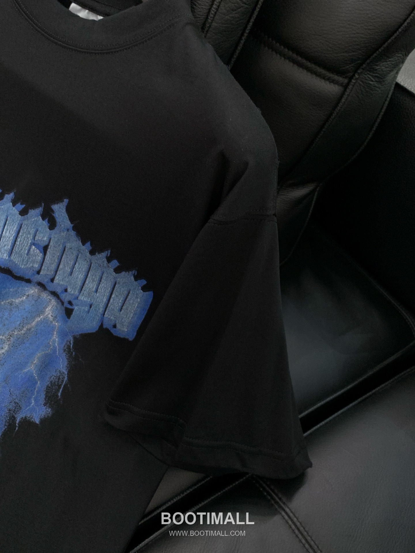 Balenciaga SS26 Cotton Crewneck T-Shirt with Logo Print 발렌시아가 SS26 코튼 크루넥 티셔츠 로고 프린트 8