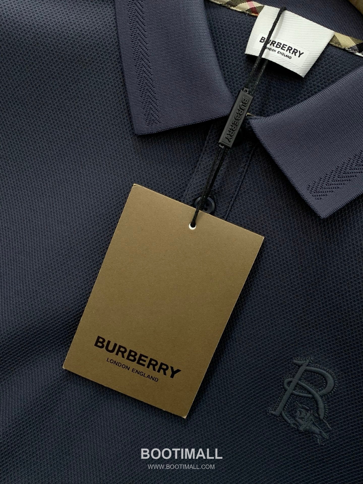 Burberry SS26 Cotton Collared Short Sleeve T-Shirt with Embroidered Logo 버버리 SS26 코튼 카라 반팔 티셔츠 자수 로고 8