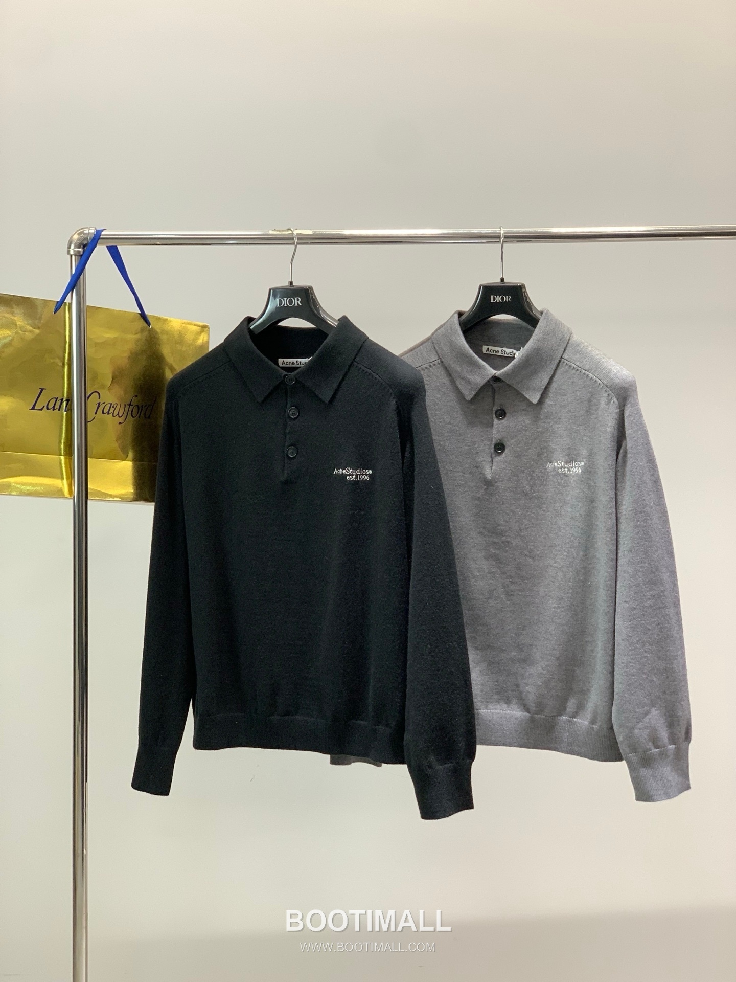 Acne Studios SS26 Wool Knit Collared Sweater with Embroidered Logo 아크네스튜디오 SS26 울 니트 카라 스웨터 자수 로고 9