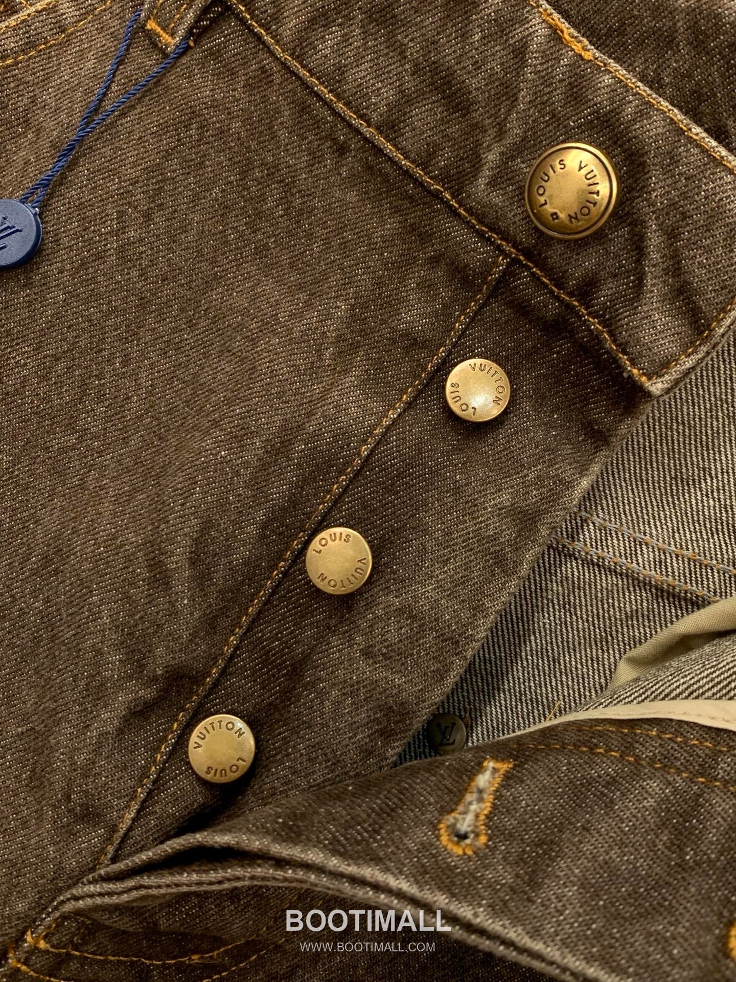 Louis Vuitton SS25 Denim Jacket and Pants Set with Embroidered Logo 루이비통 SS25 데님 재킷 팬츠 세트 자수 로고 8