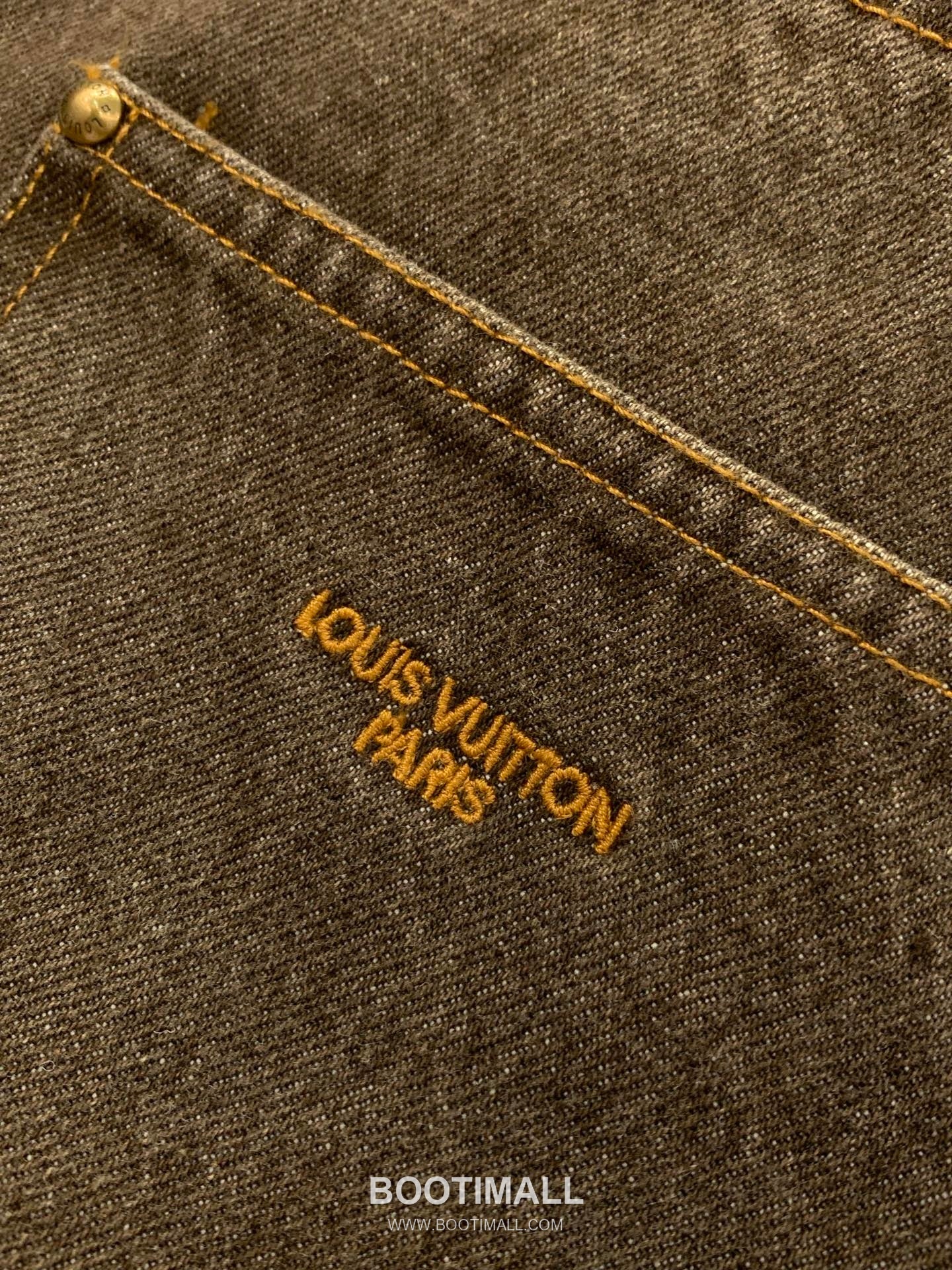 Louis Vuitton SS25 Denim Jacket and Pants Set with Embroidered Logo 루이비통 SS25 데님 재킷 팬츠 세트 자수 로고 10