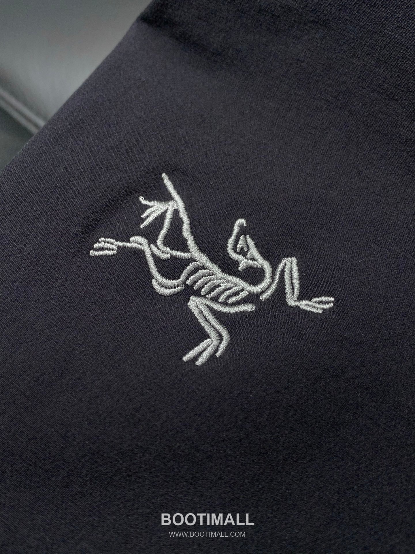 Arc'teryx Gamma Nylon Softshell Pants with Zip Pocket Design 아크테릭스 감마 나일론 소프트쉘 팬츠 지퍼 포켓 디자인 7