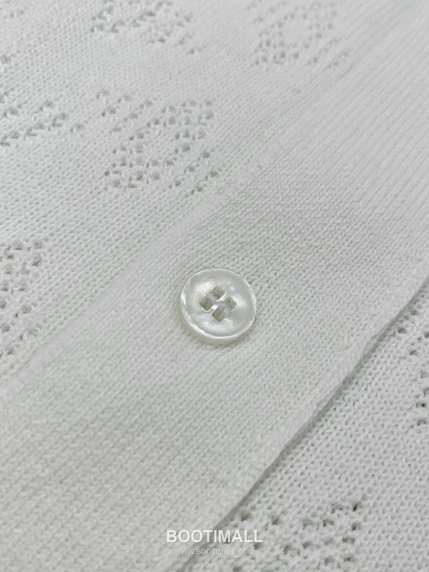 Louis Vuitton SS26 Cotton Knit Collared Cardigan Short Sleeve with Logo Pattern 루이비통 SS26 코튼 니트 카라 가디건 반팔 로고 패턴 11