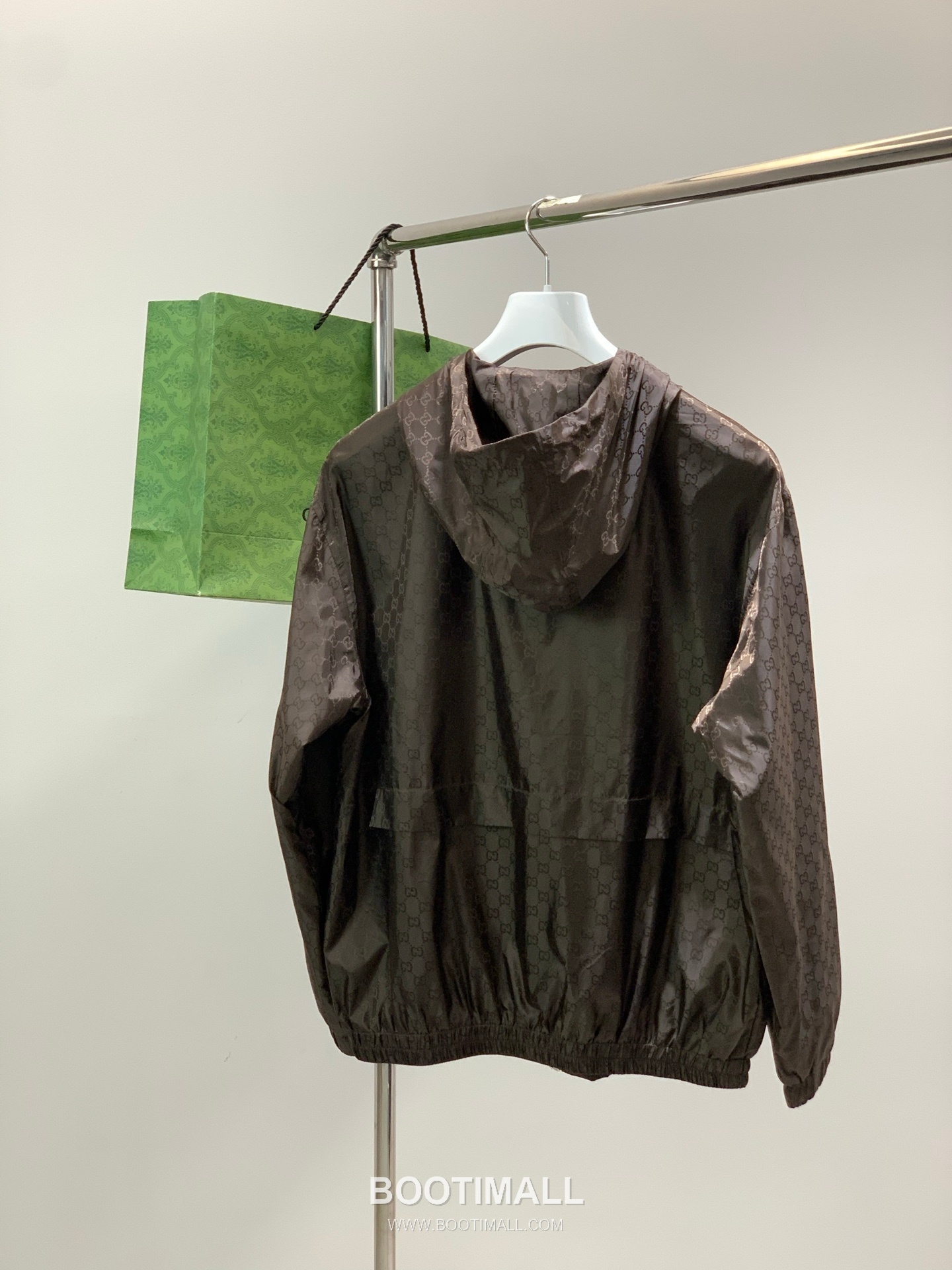 Gucci SS26 Cotton Blend Hooded Jacket with Jacquard Logo Pattern 구찌 SS26 코튼 혼방 후드 재킷 자카드 로고 패턴 2