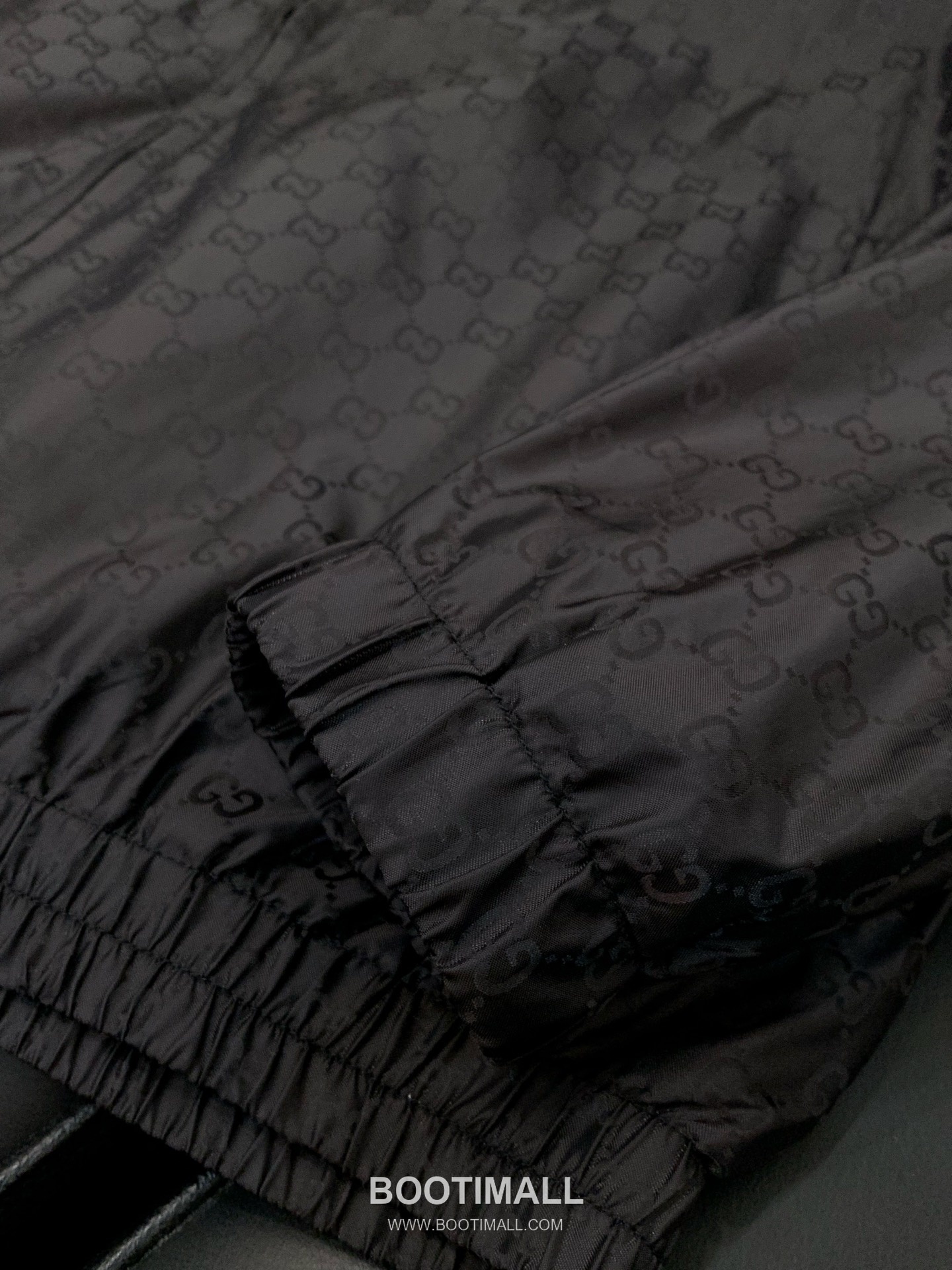 Gucci SS26 Cotton Blend Hooded Jacket with Jacquard Logo Pattern 구찌 SS26 코튼 혼방 후드 재킷 자카드 로고 패턴 6