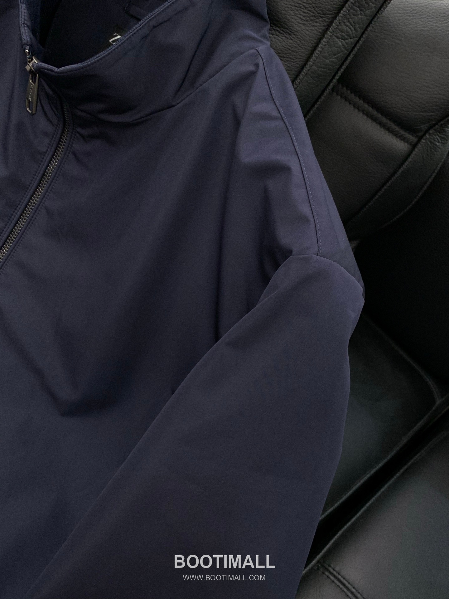 Zegna SS26 Cotton Blend Stand Collar Zip Jacket with Logo Print 제냐 SS26 코튼 혼방 스탠드 카라 집 재킷 로고 프린트 5