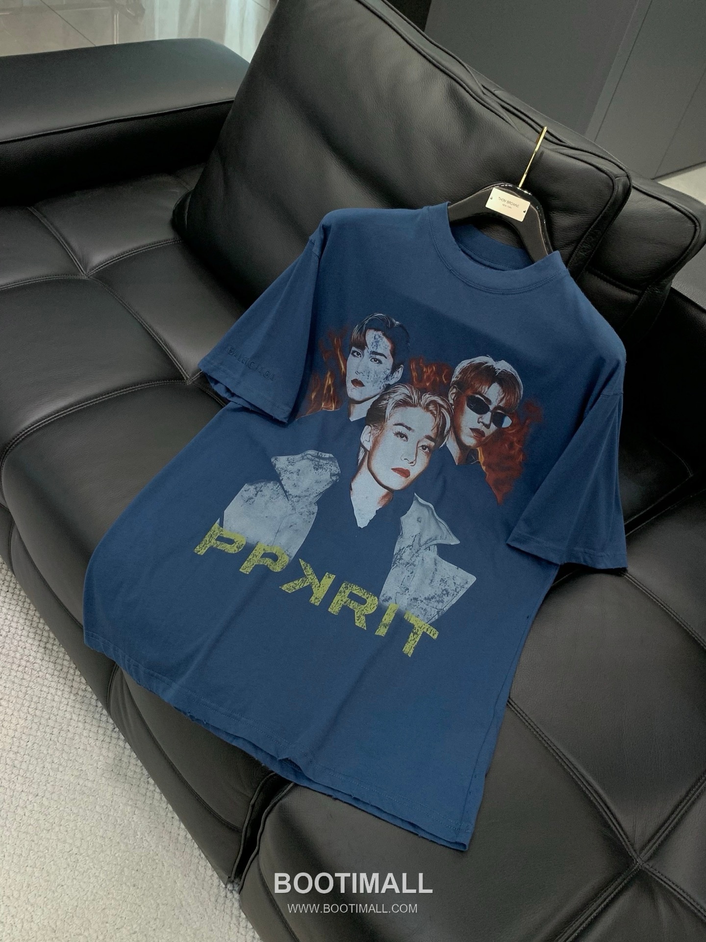 Balenciaga SS26 Cotton Crewneck T-Shirt with Logo Print 발렌시아가 SS26 코튼 크루넥 티셔츠 로고 프린트 3