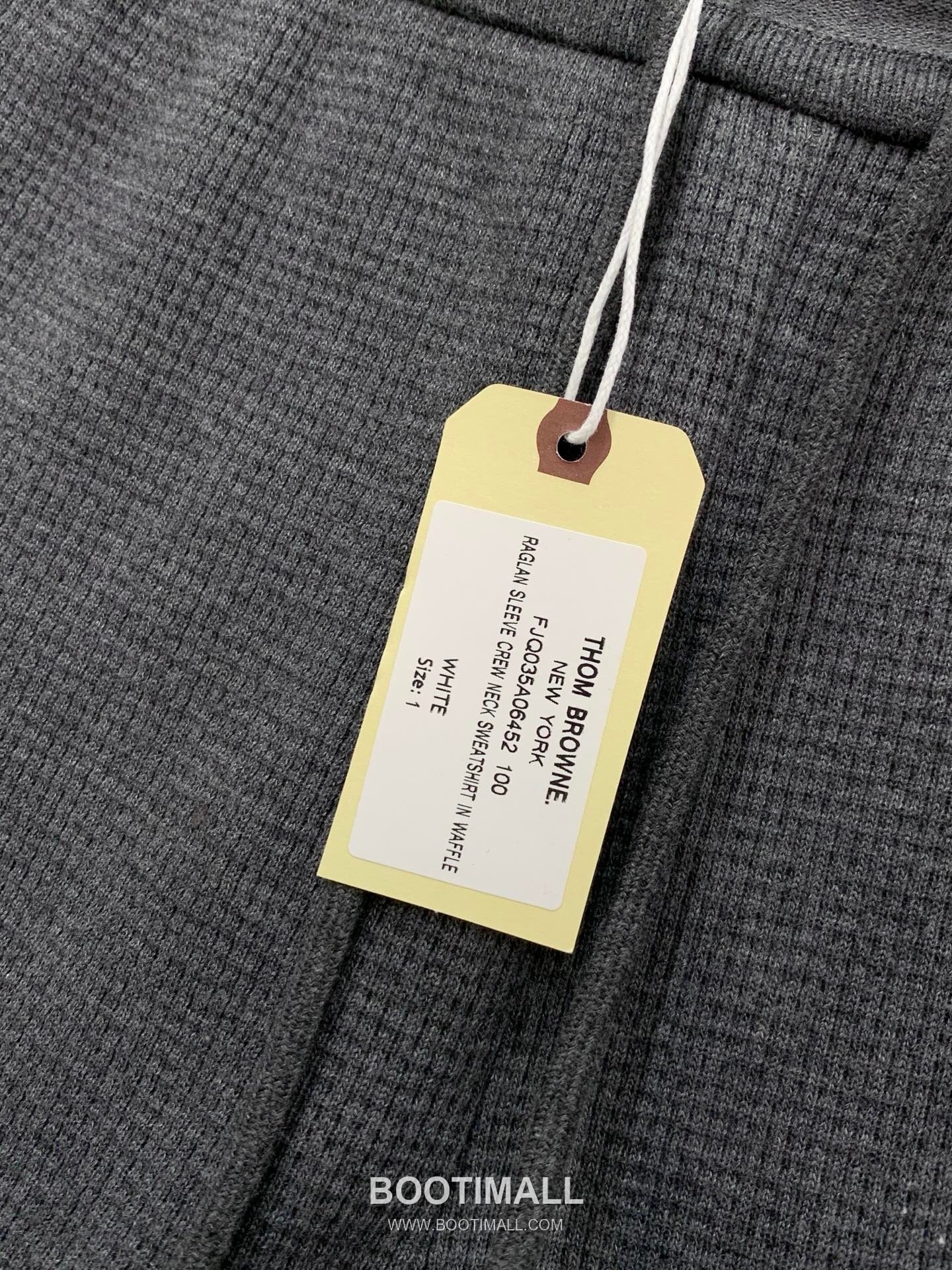 Thom Browne SS26 Cotton Shorts with Logo Print 톰브라운 SS26 코튼 쇼츠 로고 프린트 11