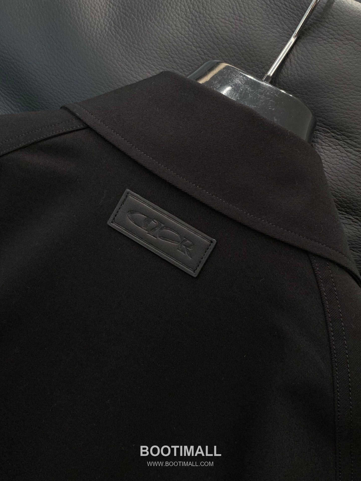 Dior SS26 Cotton Blend Collared Jacket with Embroidered Logo 디올 SS26 코튼 혼방 카라 재킷 자수 로고 8