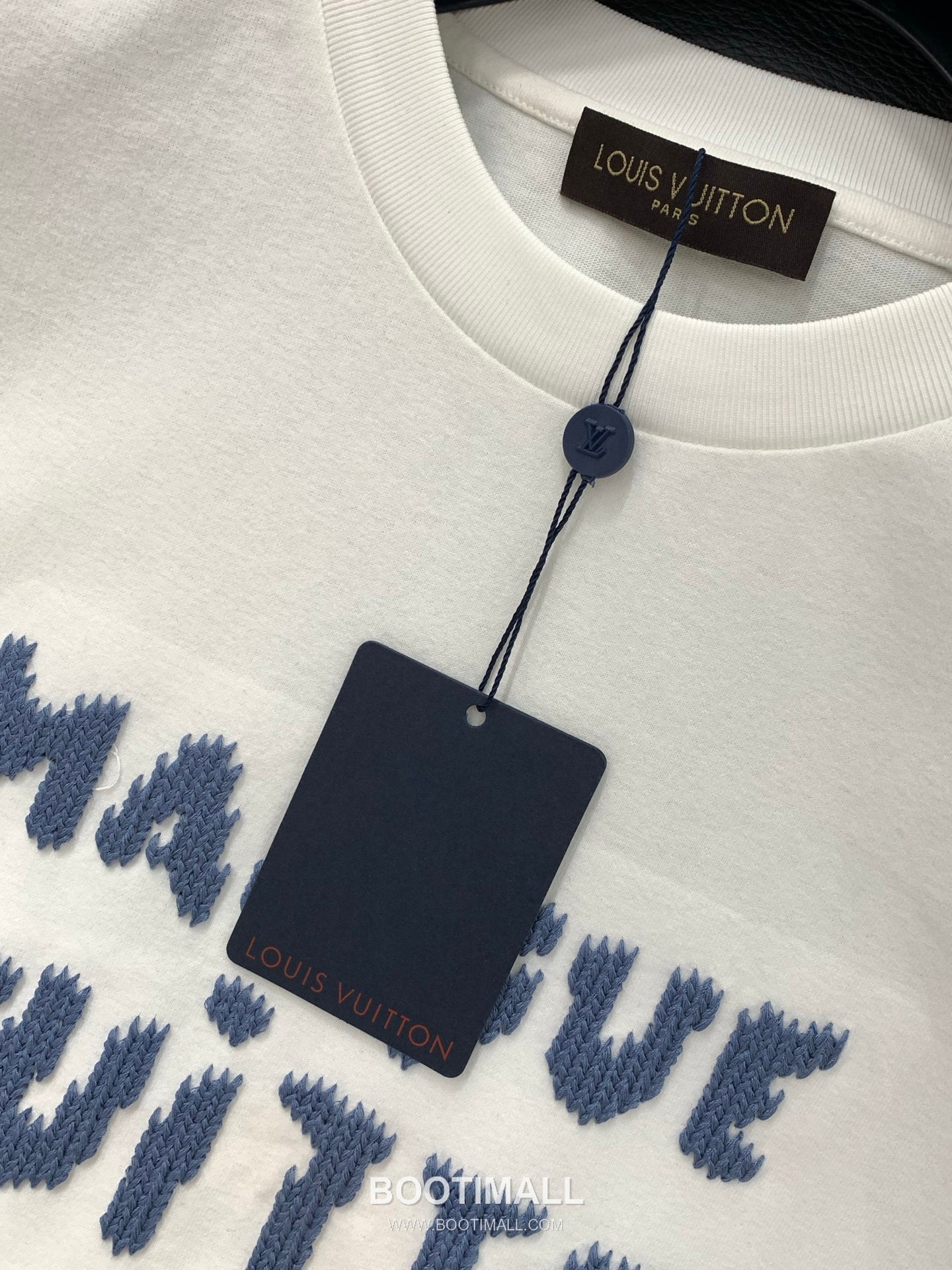 Louis Vuitton SS25 Cotton Crewneck T-Shirt with Embroidered Logo 루이비통 SS25 코튼 크루넥 티셔츠 자수 로고 7