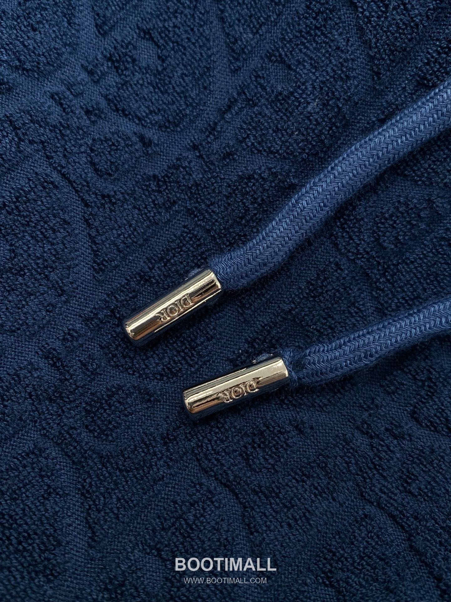 Dior SS26 Cotton Short Sleeve T-Shirt and Shorts Set with Flocked Logo 디올 SS26 코튼 반팔 티셔츠 쇼츠 세트 플로킹 로고 6