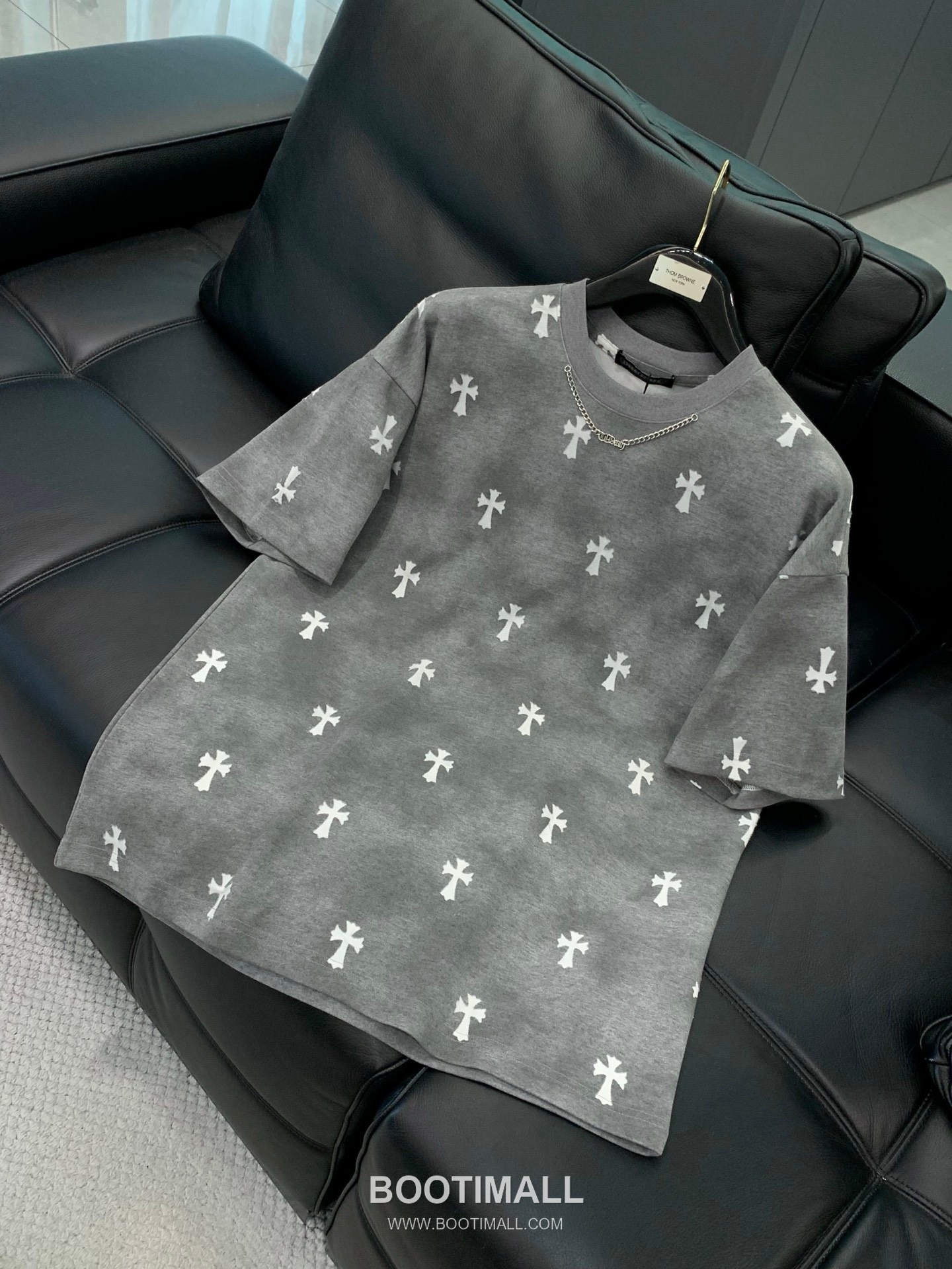 Chrome Hearts SS26 Cotton Crewneck T-Shirt with Embroidered Logo 크롬하츠 SS26 코튼 크루넥 티셔츠 자수 로고 3