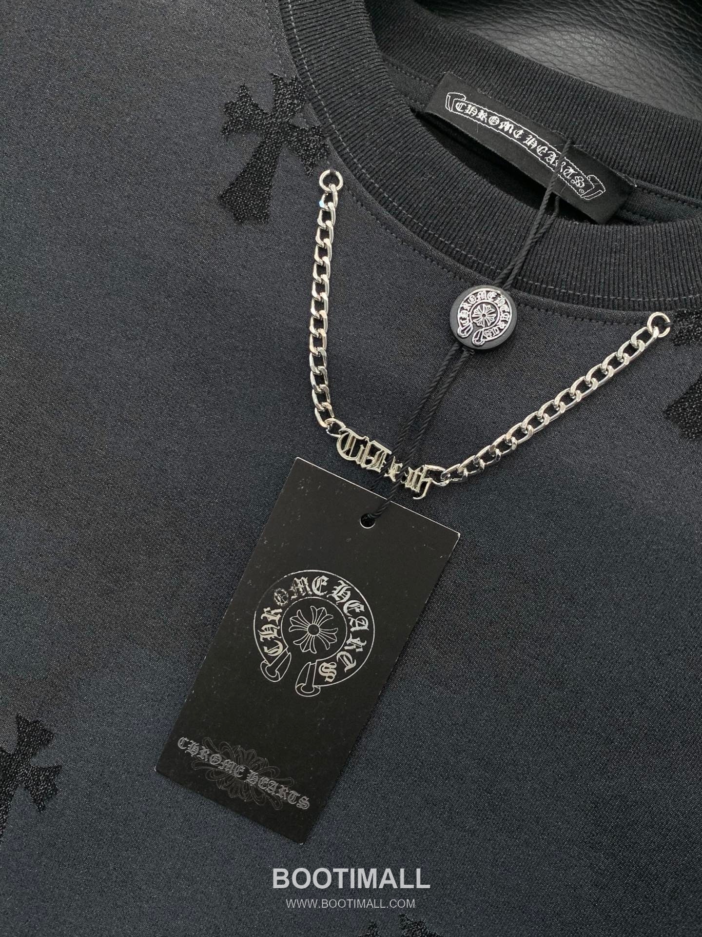 Chrome Hearts SS26 Cotton Crewneck T-Shirt with Embroidered Logo 크롬하츠 SS26 코튼 크루넥 티셔츠 자수 로고 7