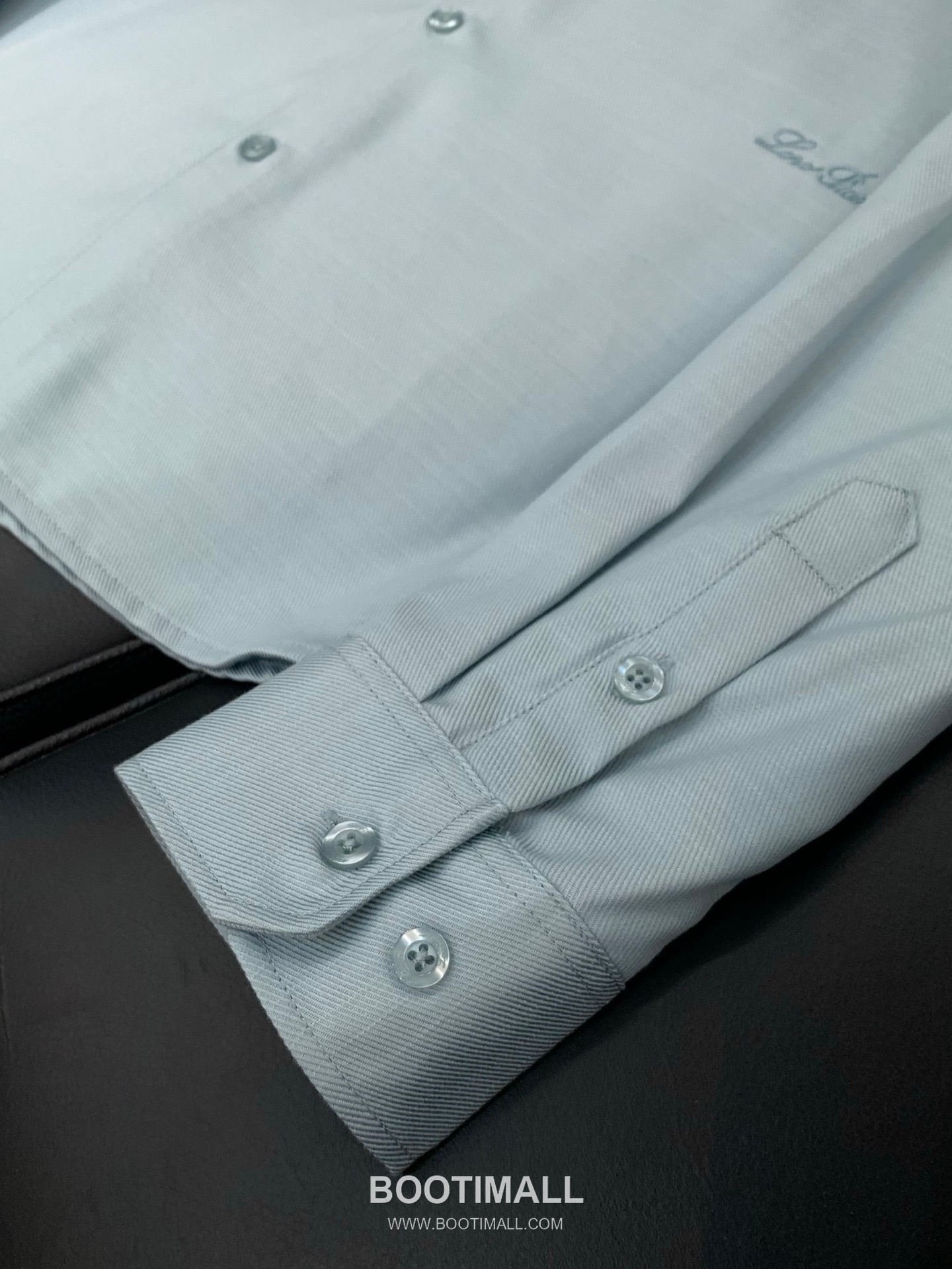 Loro Piana SS26 Cotton Long Sleeve Shirt with Embroidered Logo 로로피아나 SS26 코튼 긴팔 셔츠 자수 로고 7